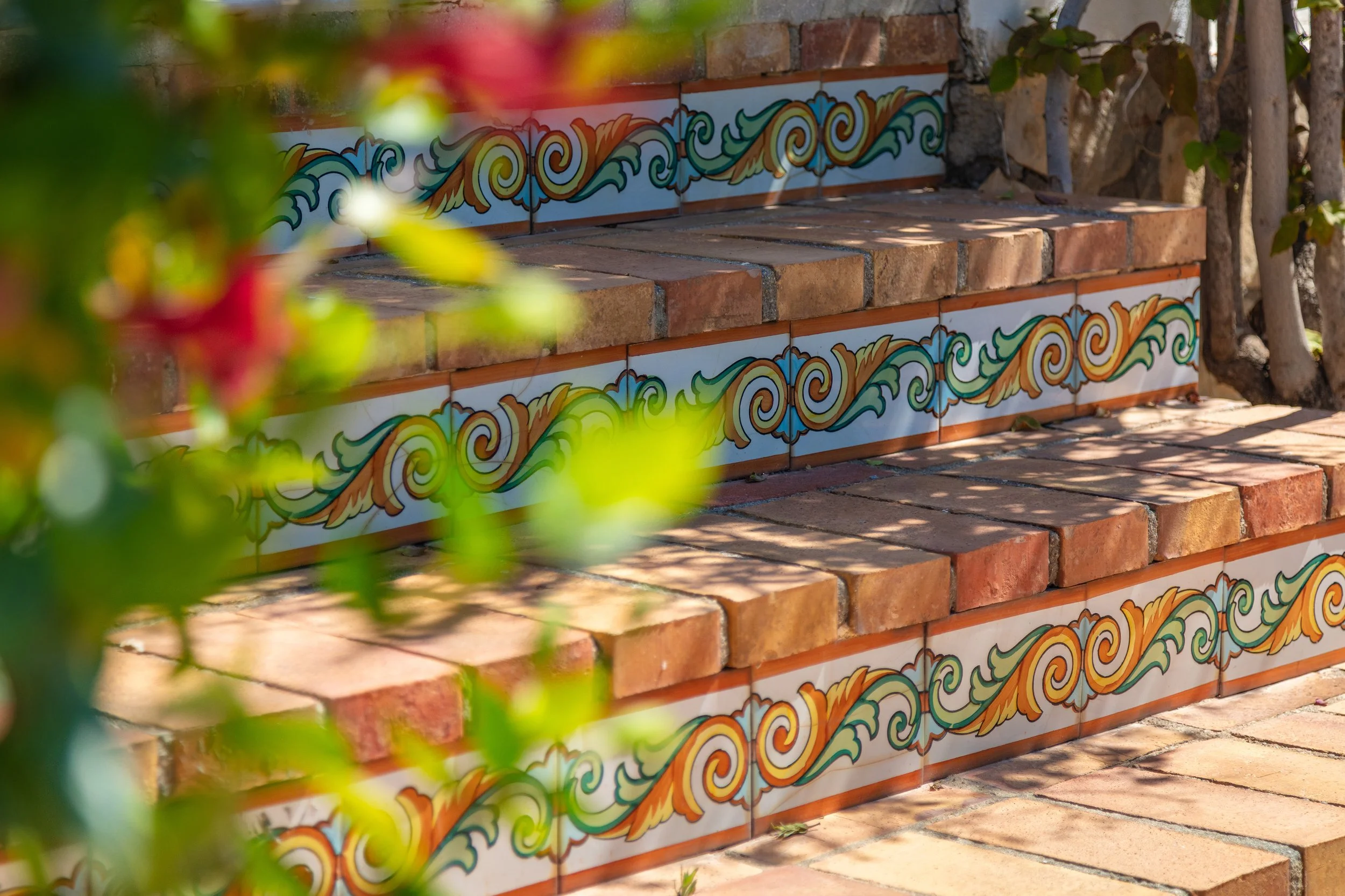 Montgopalms - traditional Spanish tiles