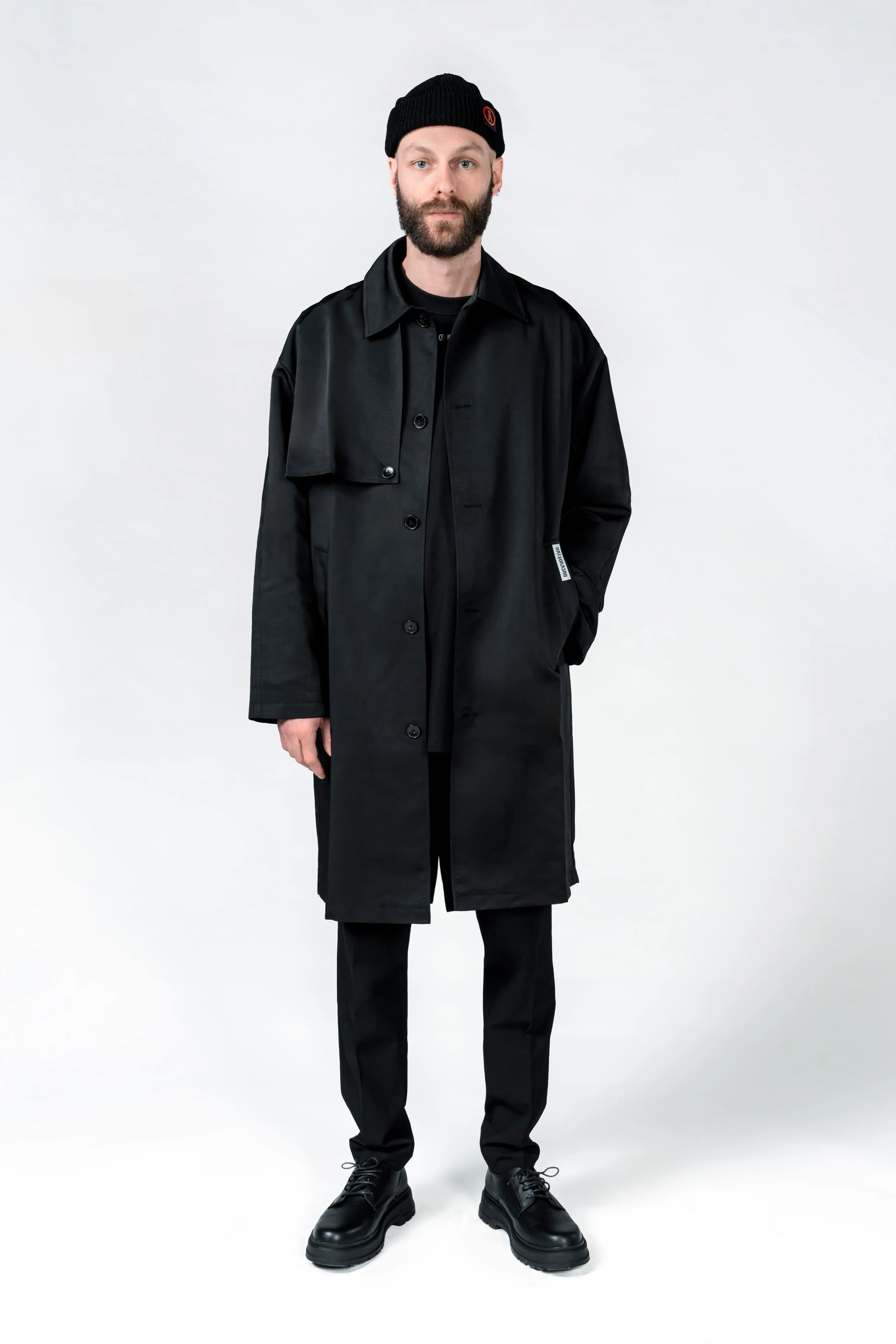 Oversized overcoat - Ōbā kōto