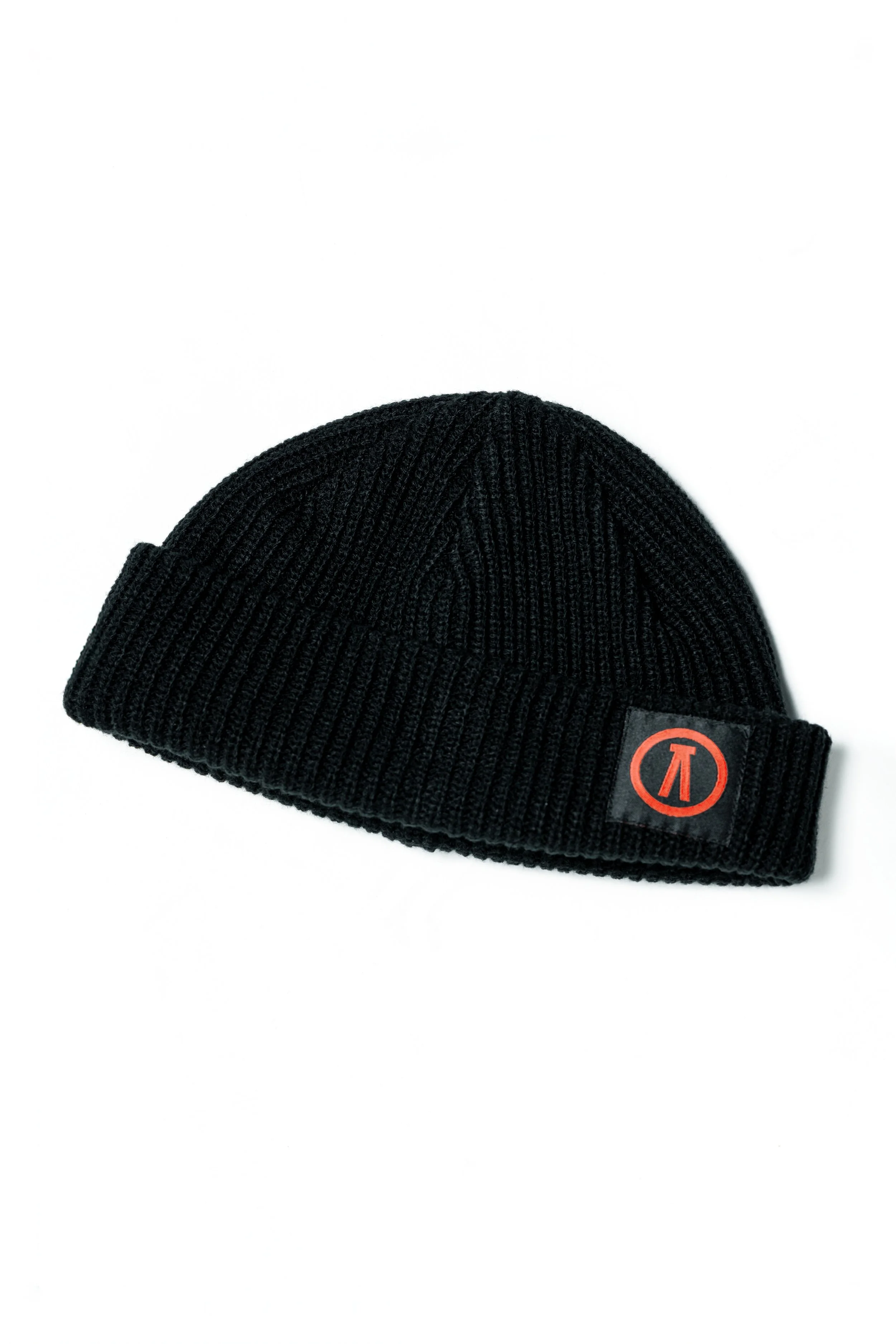 natsukashii-4-beanie-651.jpg