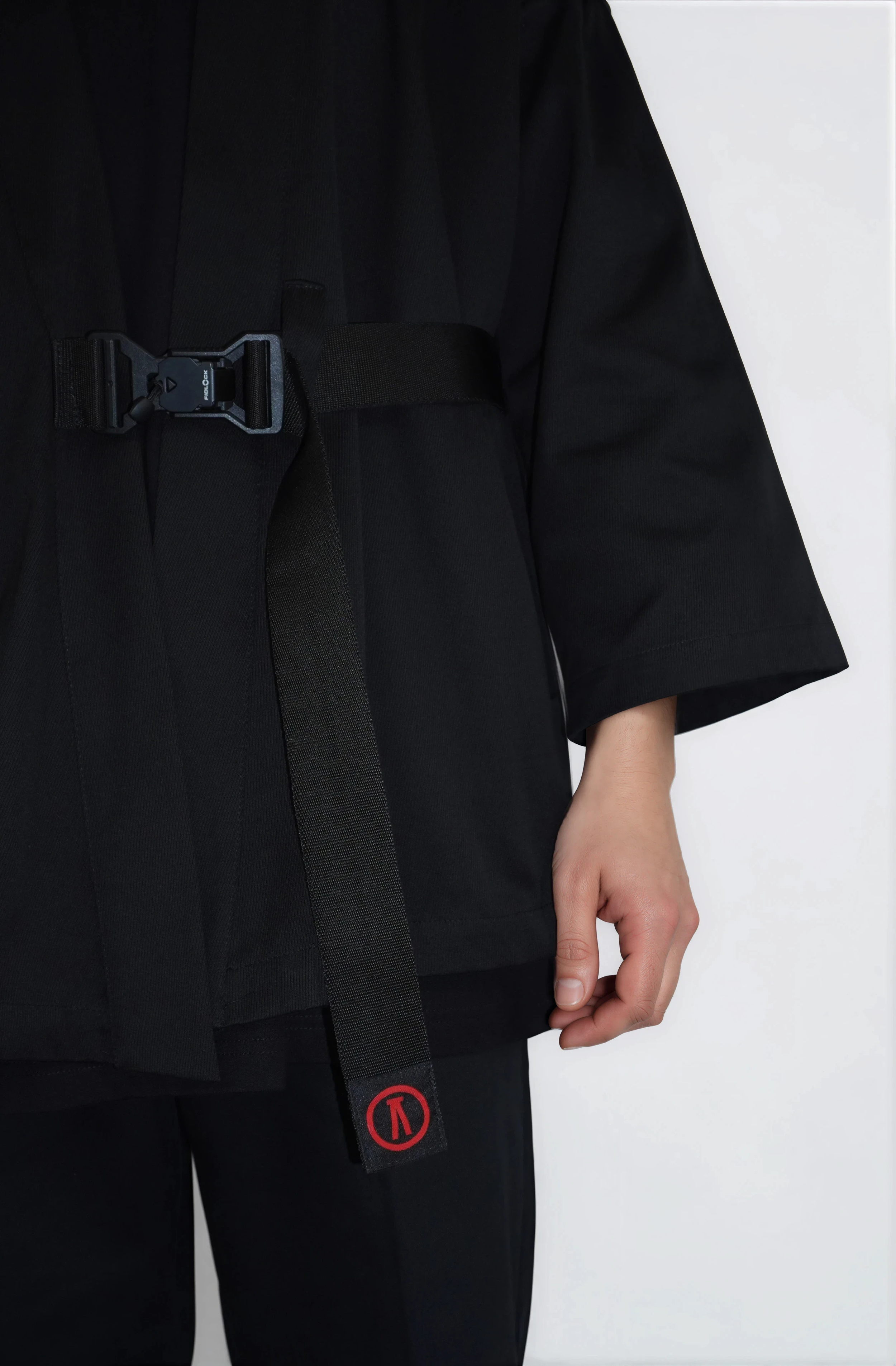 DSC00287-Leona-Light Studio.png