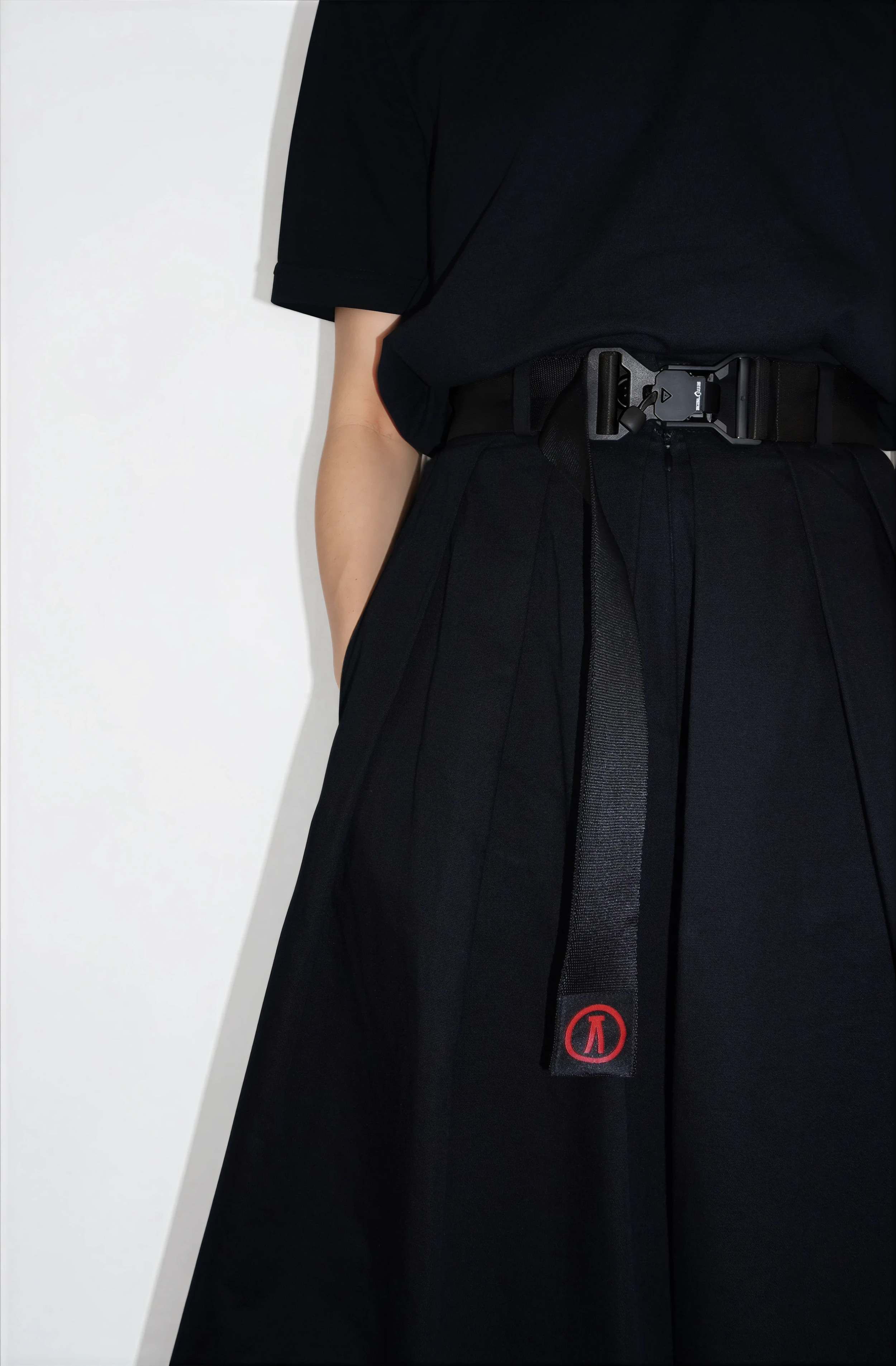 DSC00333-Leona-Light Studio.png