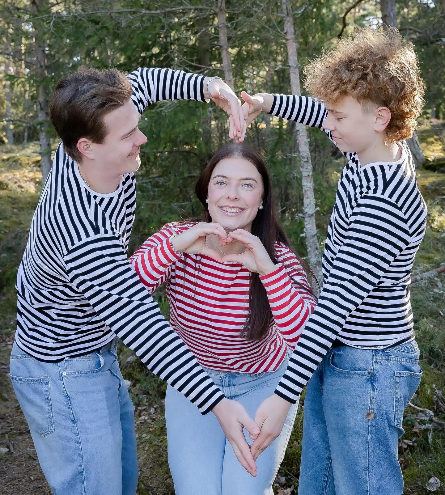 Hyv&auml;&auml; yst&auml;v&auml;np&auml;iv&auml;&auml;🩷🩵

📸 @valokuvaus_sanna 
#yst&auml;v&auml;np&auml;iv&auml;