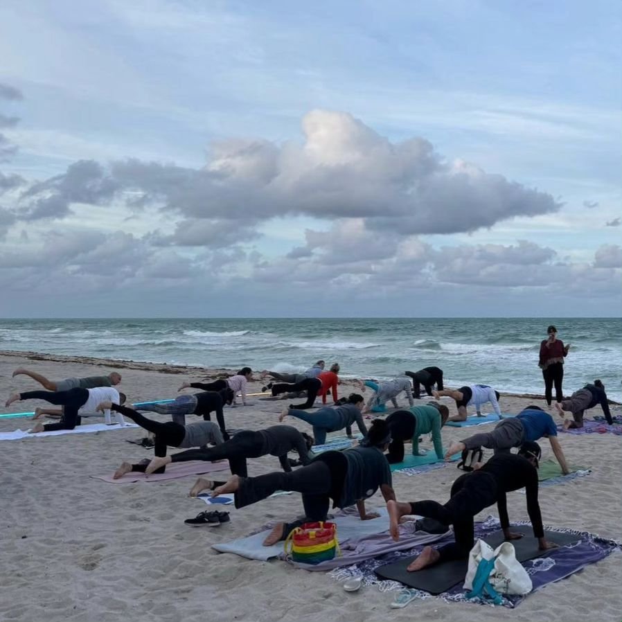 Dive into the serene vibes of our monthly Full Moon Beach Yoga on April 23rd, led by Diana Aquino! 🏖️ 
.
.
Let the rhythm of the waves and the lunar glow guide your practice as you connect with nature and rejuvenate your spirit. 
.
.
Reserve your sp