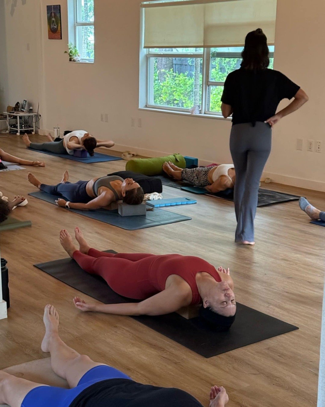 Did you know...? 
.
.
Mondays are scientifically proven to be the best day to start a new routine.  Let yoga be yours! 

#YogaFacts 
#MondayRoutine
#yogamoment
#yogabeginner
#miamiyoga
#mindandbodybalance
#northmiamibeach
#floridayoga
#mindandbodyhea
