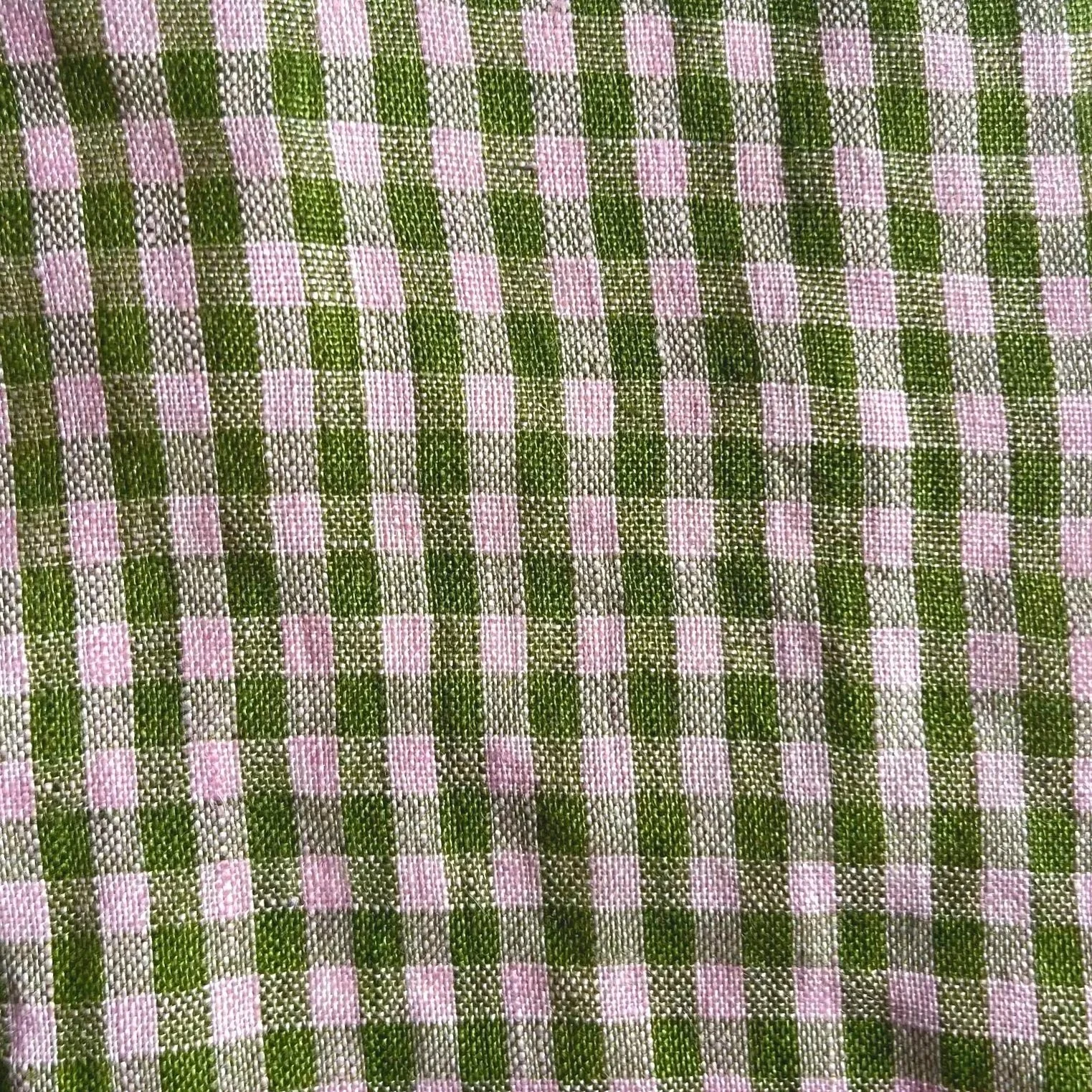 9.Apple Green & soft pink linen Gingham