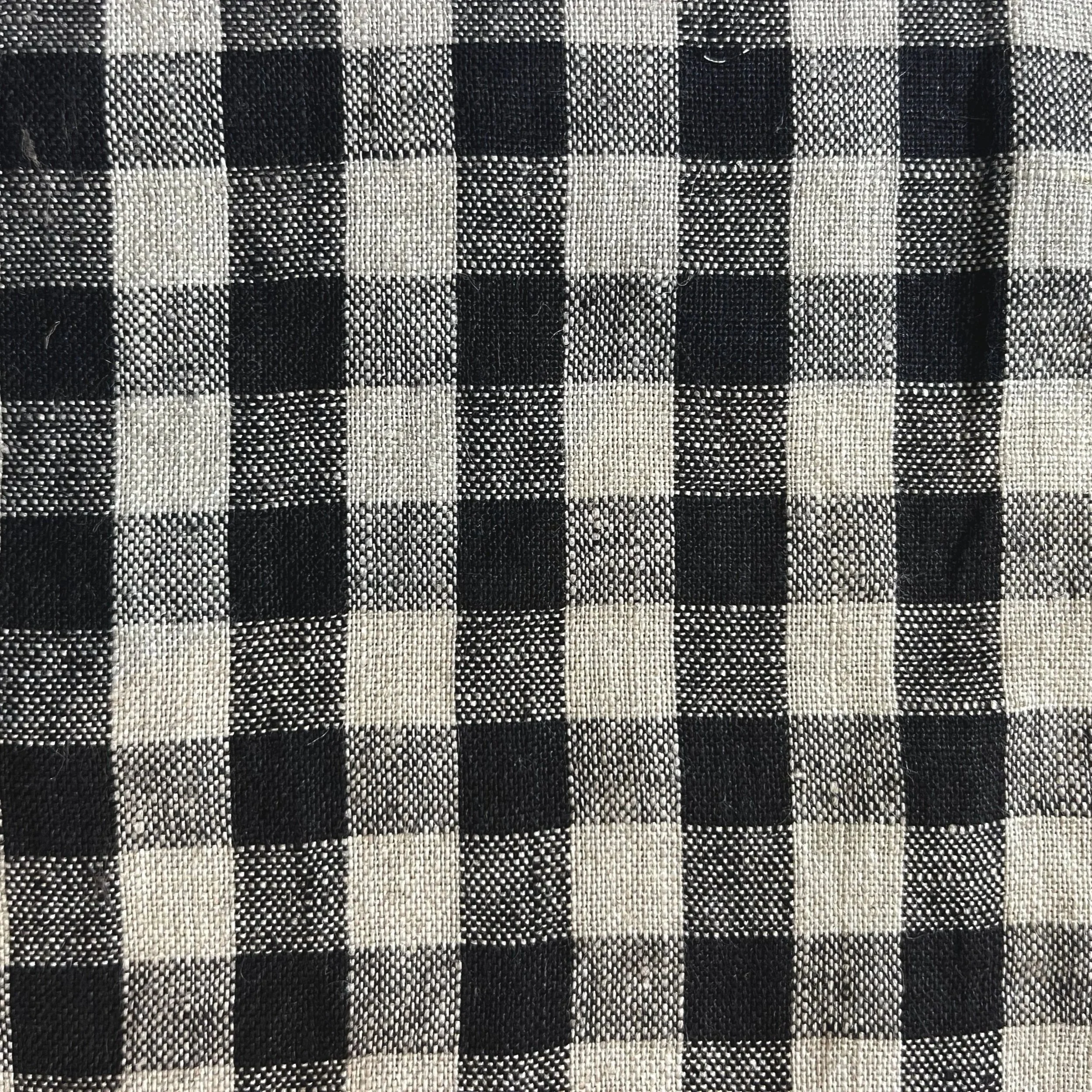 17.Black & Natural linen Gingham
