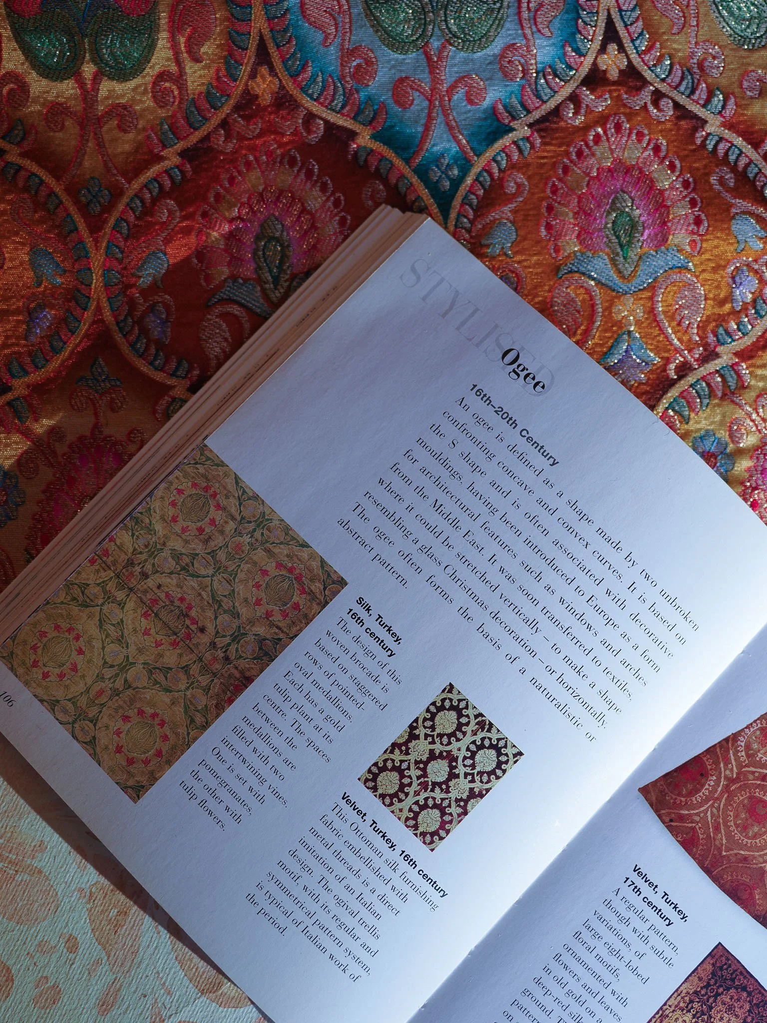 silk-roads-bundled-curio-lotusblubook-19.jpg