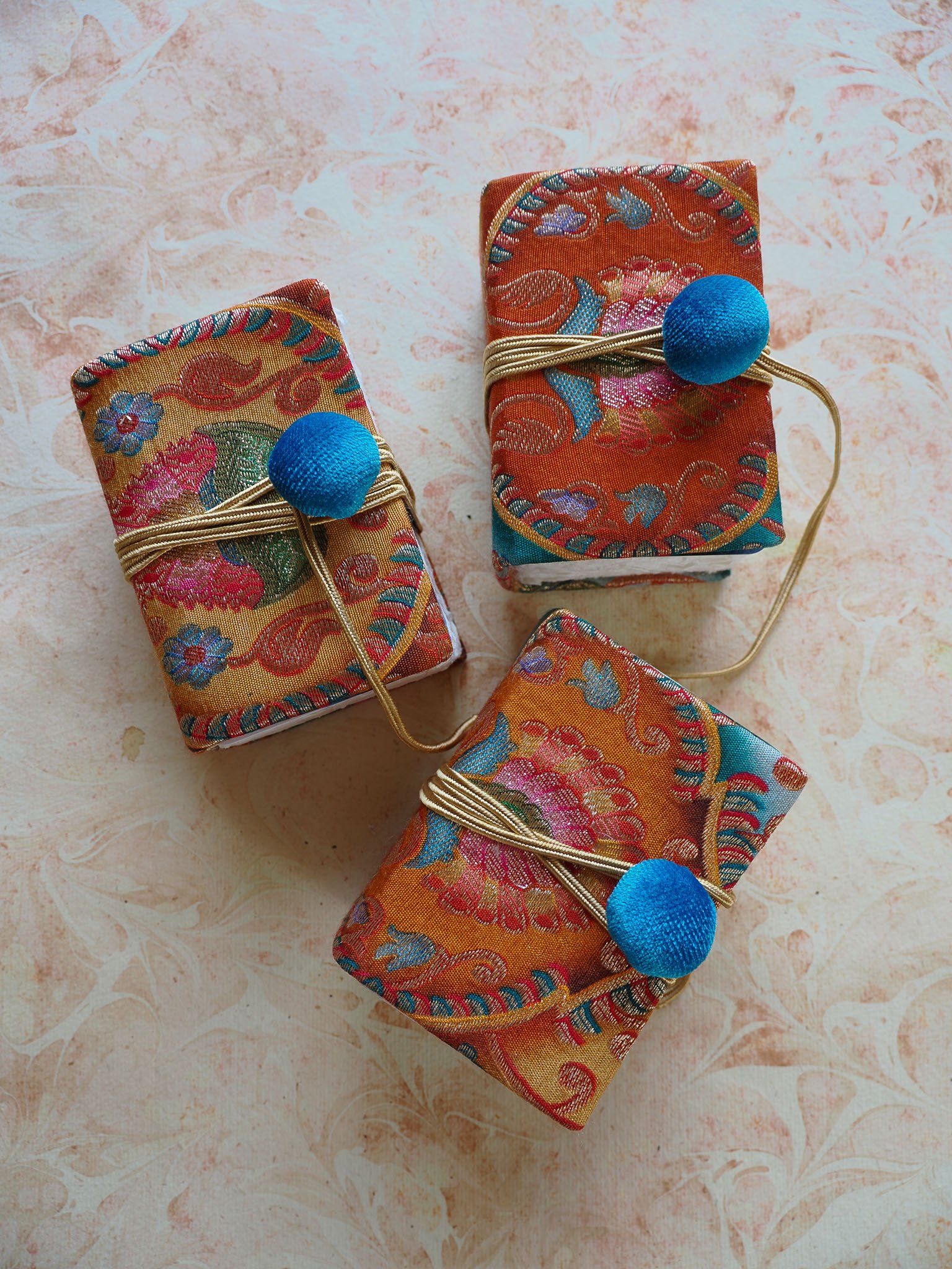 silk-roads-bundled-curio-lotusblubook-08.jpg