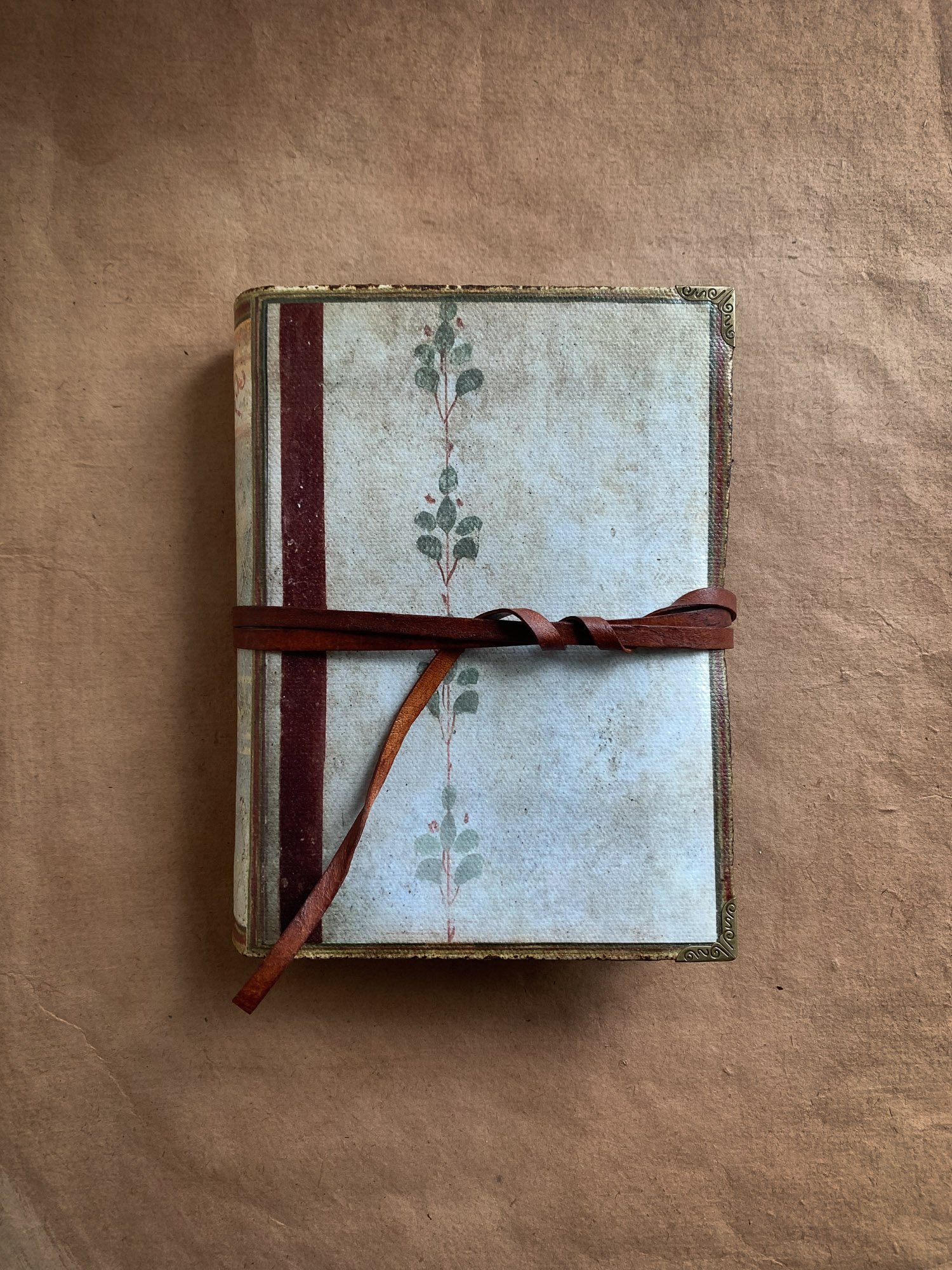 postcards-from-italy-pompeii-handmade-watercolor-journal-lotusblubookart-042.jpg