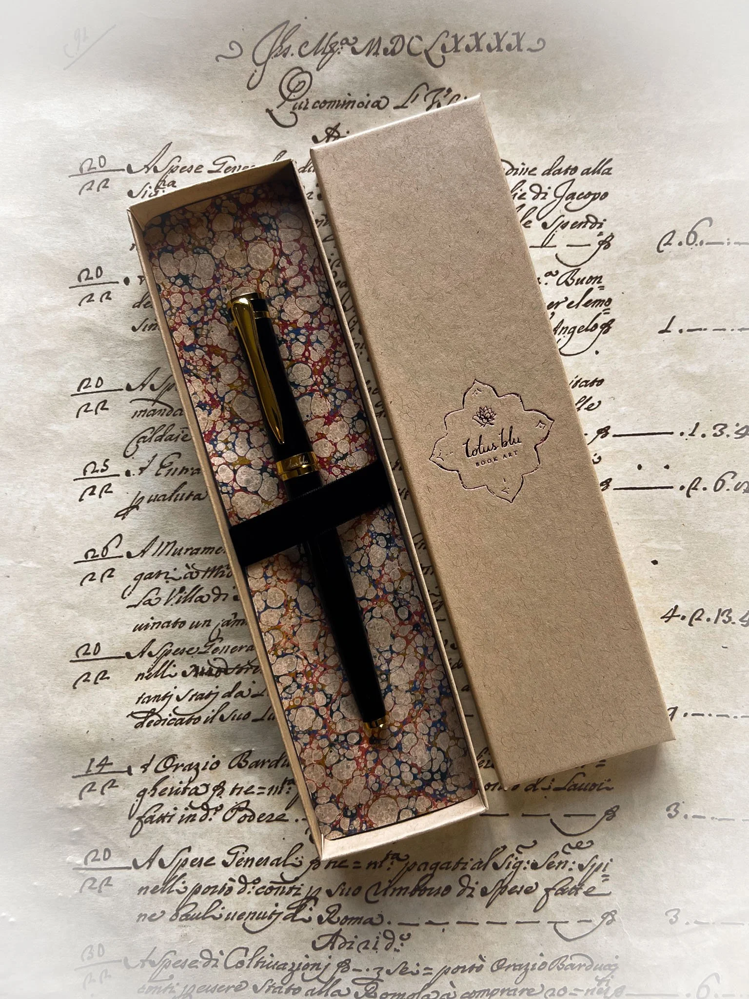 signature-lotus-blu-fountain-pen-7.jpg