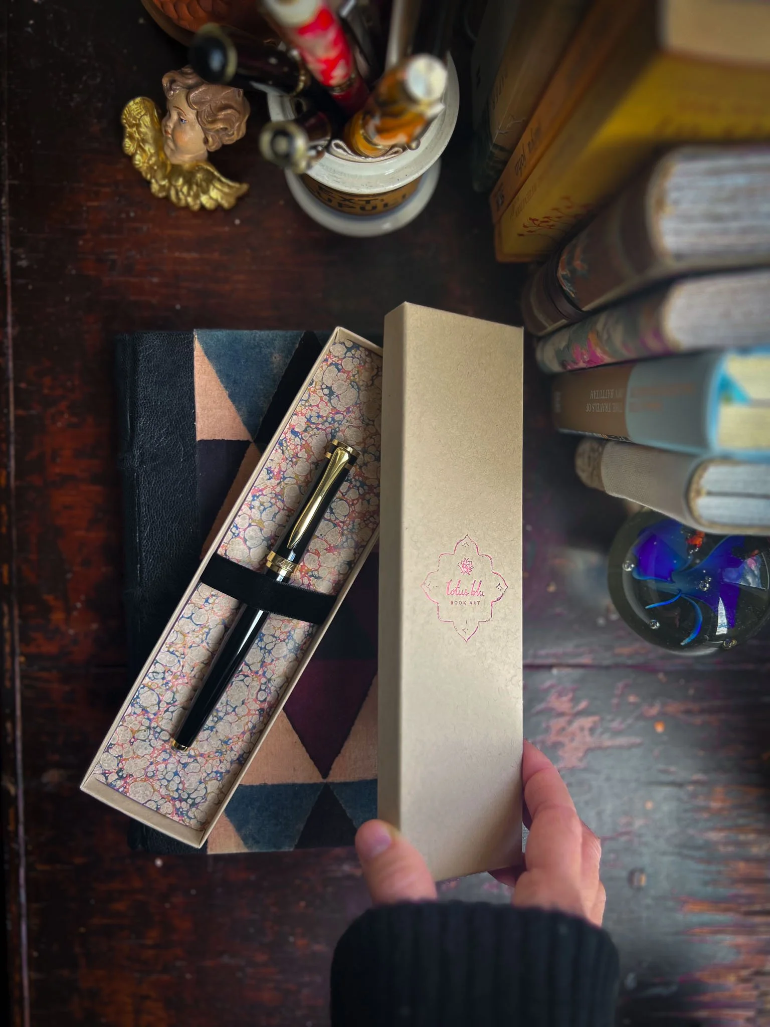 signature-lotus-blu-fountain-pen-3.jpg