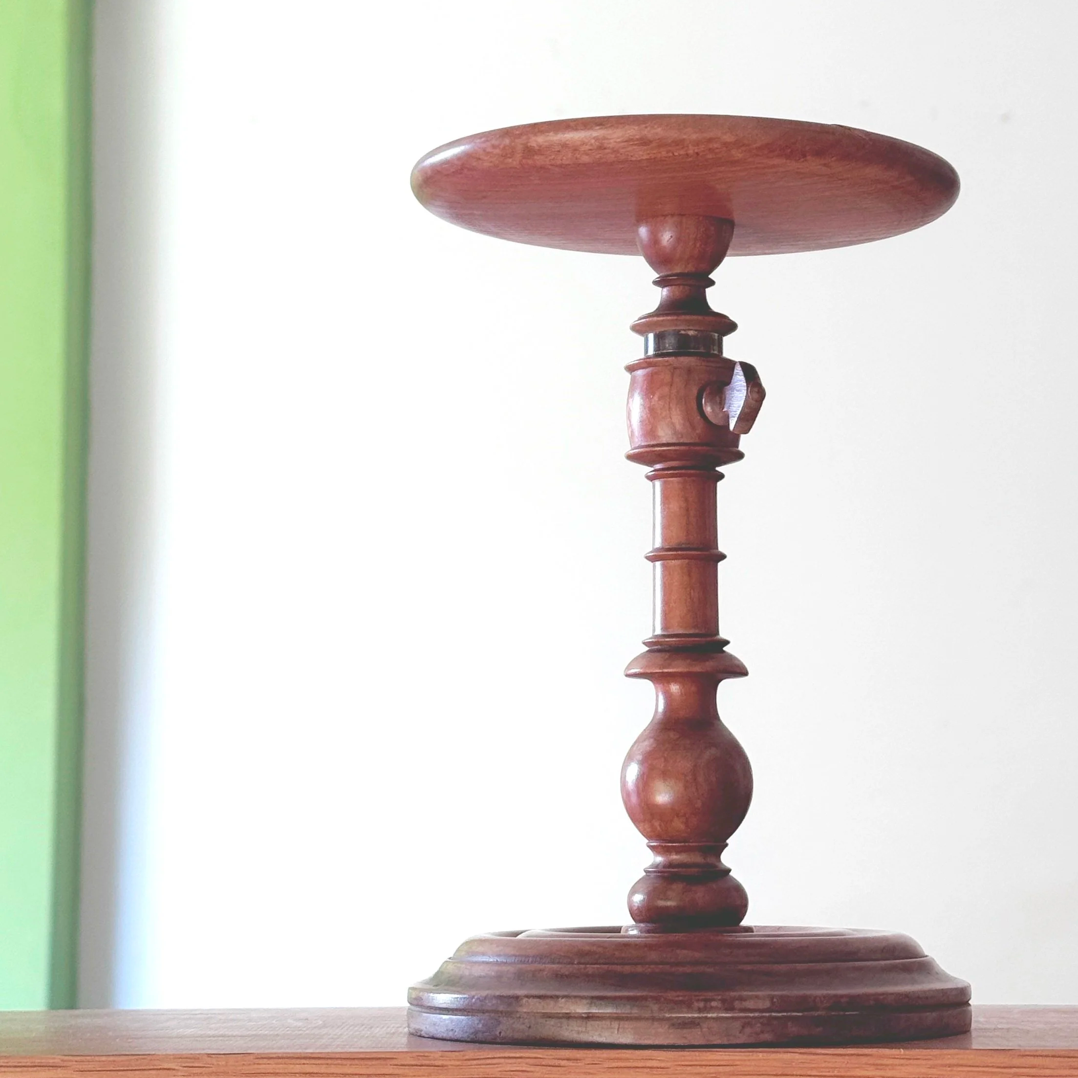 Early 19C Georgian Telescopic Candle Stand