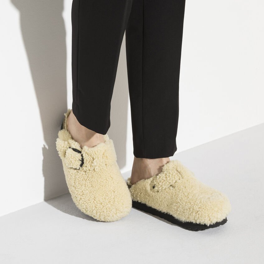 birkenstock clog.jpeg