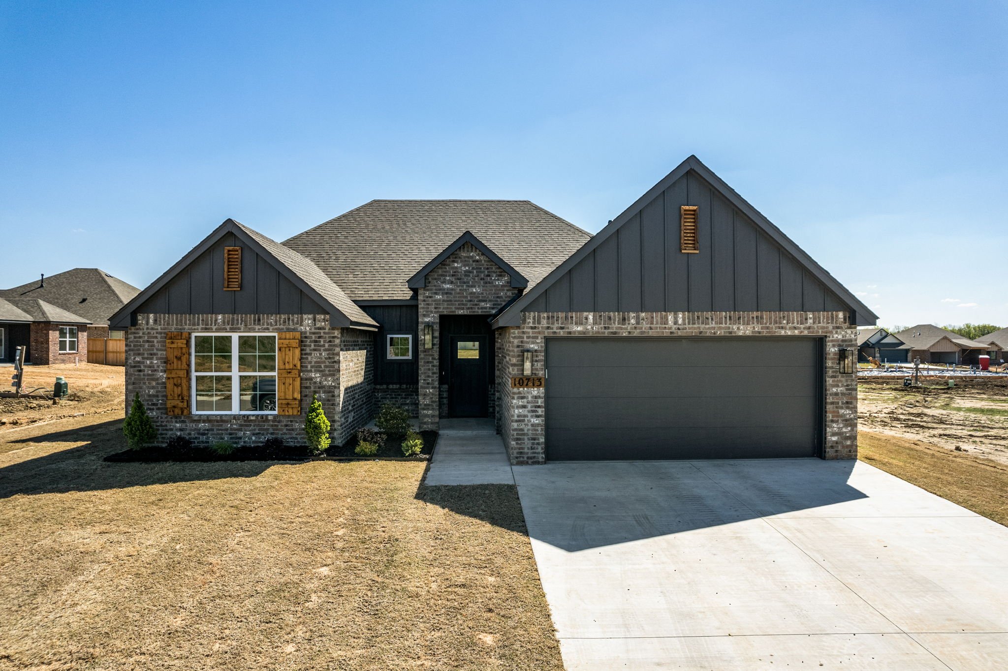 2-web-or-mls-130-0435.jpg
