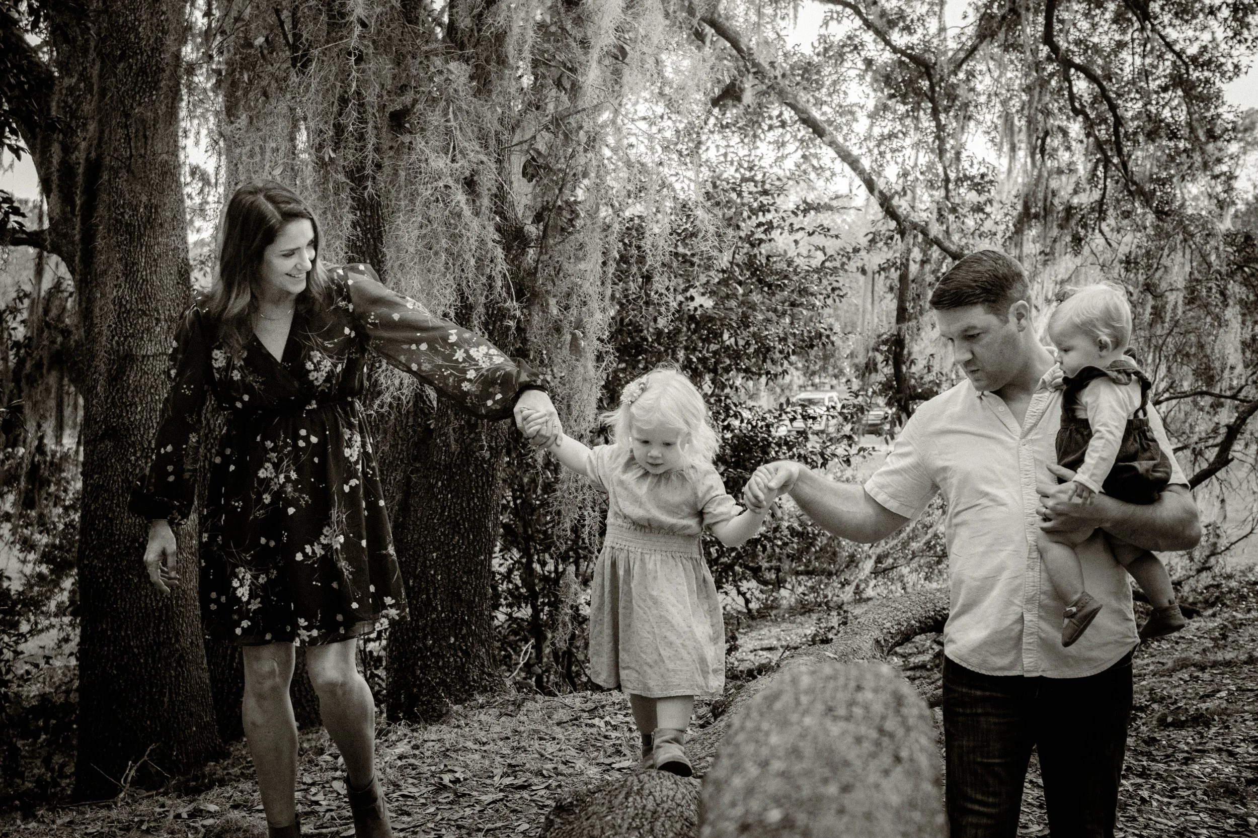 Artistic family portrait photography, lifestyle family photos best family photographer, Tampa Orlando Lakeland, Florida