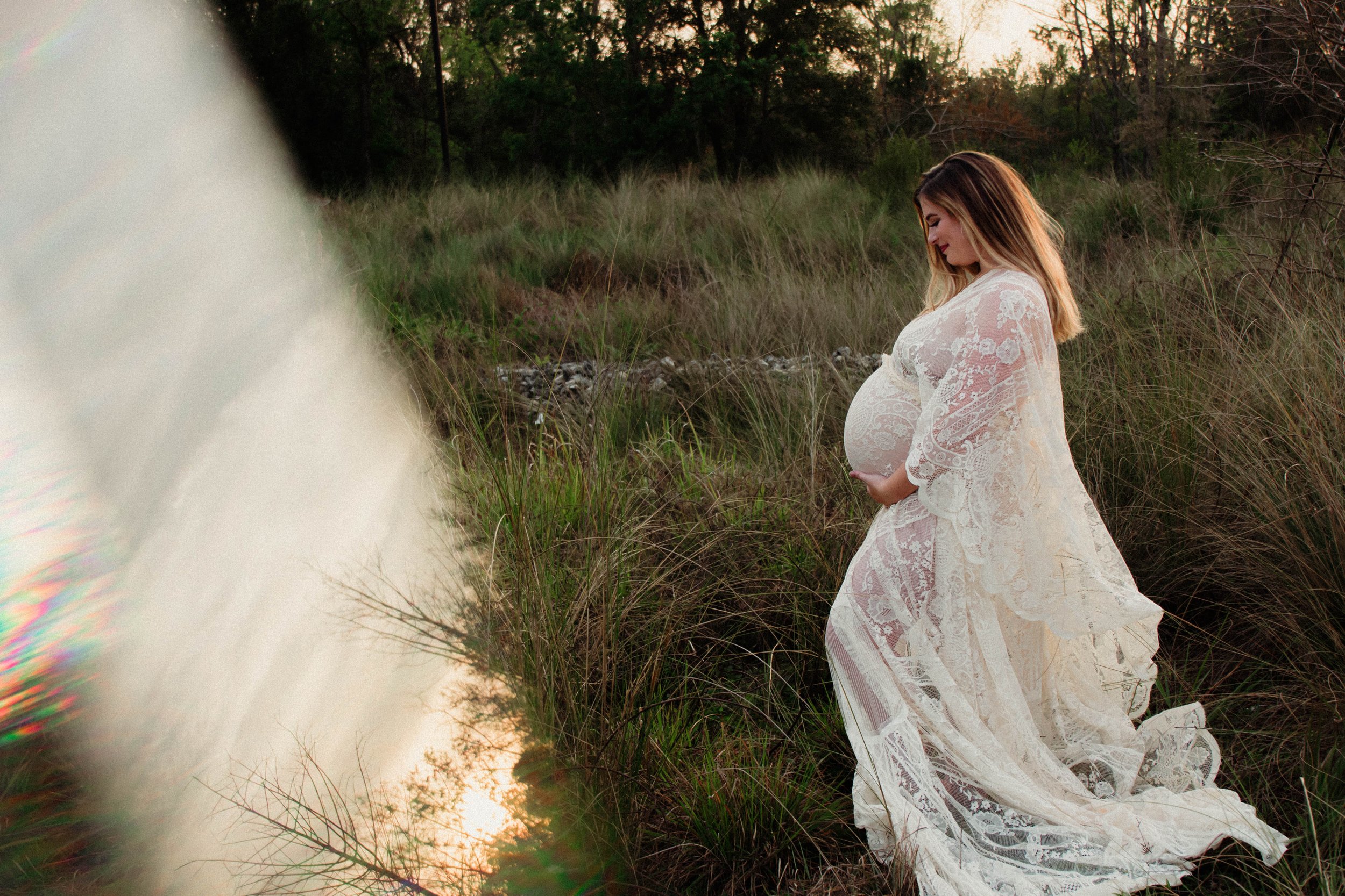 best maternity photographer, Tampa, Orlando, Lakeland, artsy maternity photos