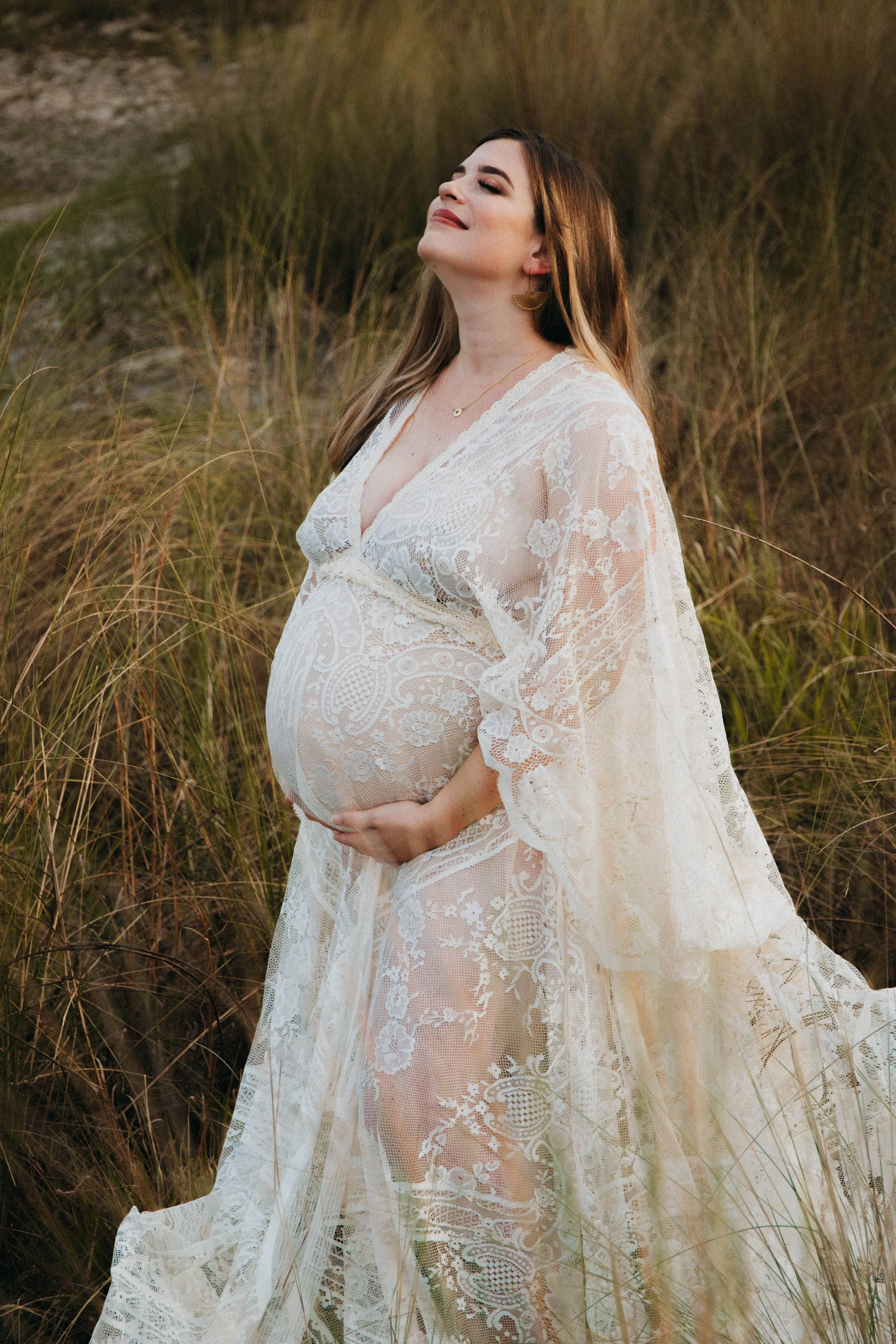 Goddess Maternity photos, body positive maternity photographer, Tampa, Hillsborough County, Polk County, Orlando