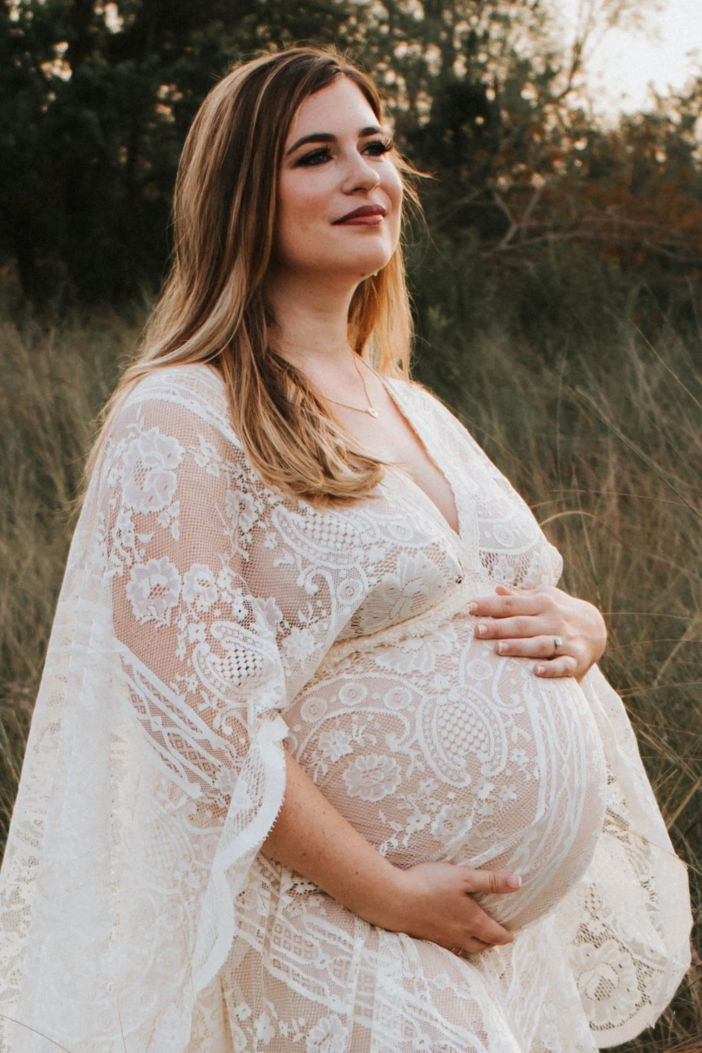 fine art maternity photography, Tampa Florida, Orlando Florida, Lakeland Florida, Body Positive Maternity Photos