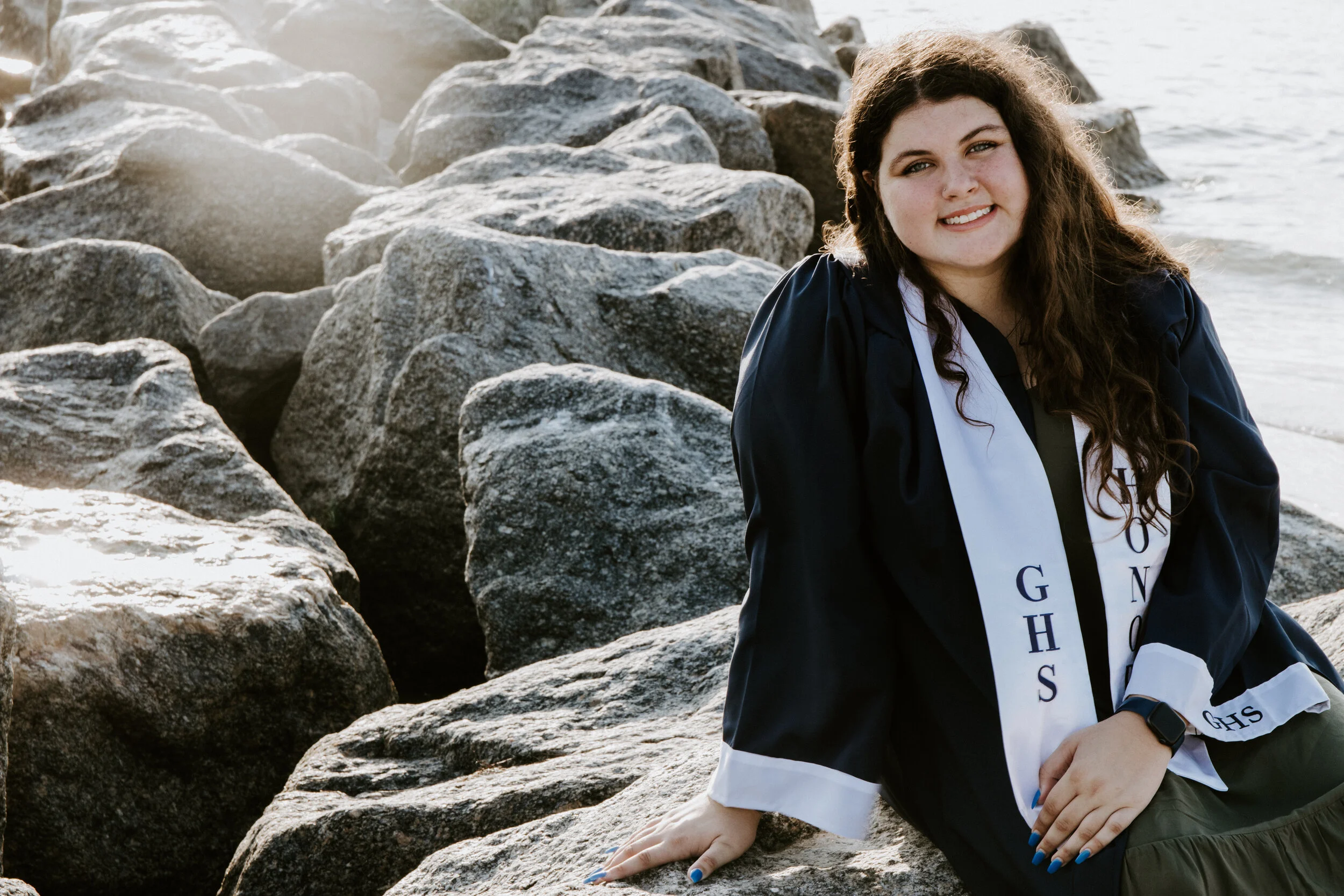 Senior cap and gown photos, Tampa