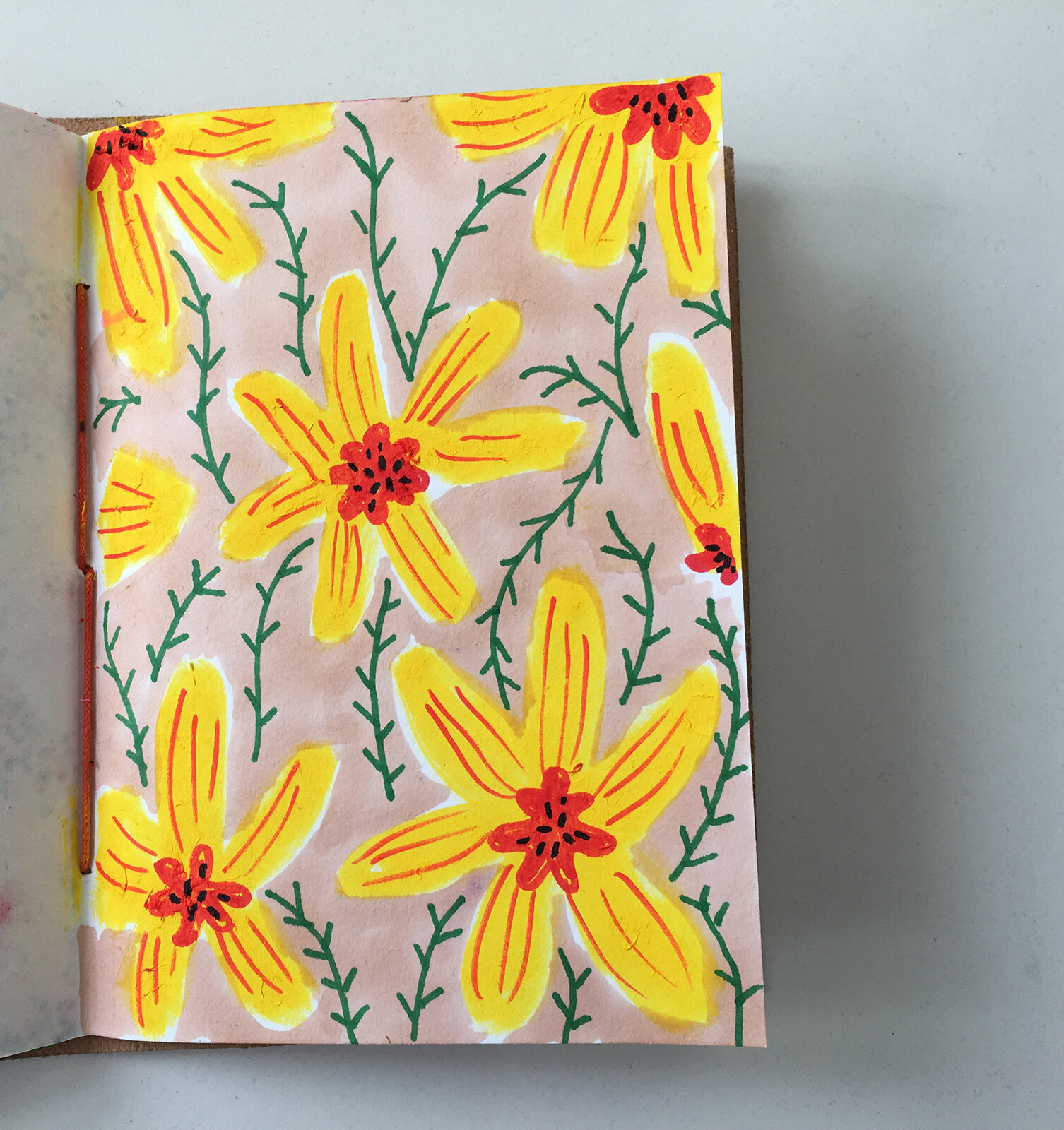 yellow daisy felt.jpg