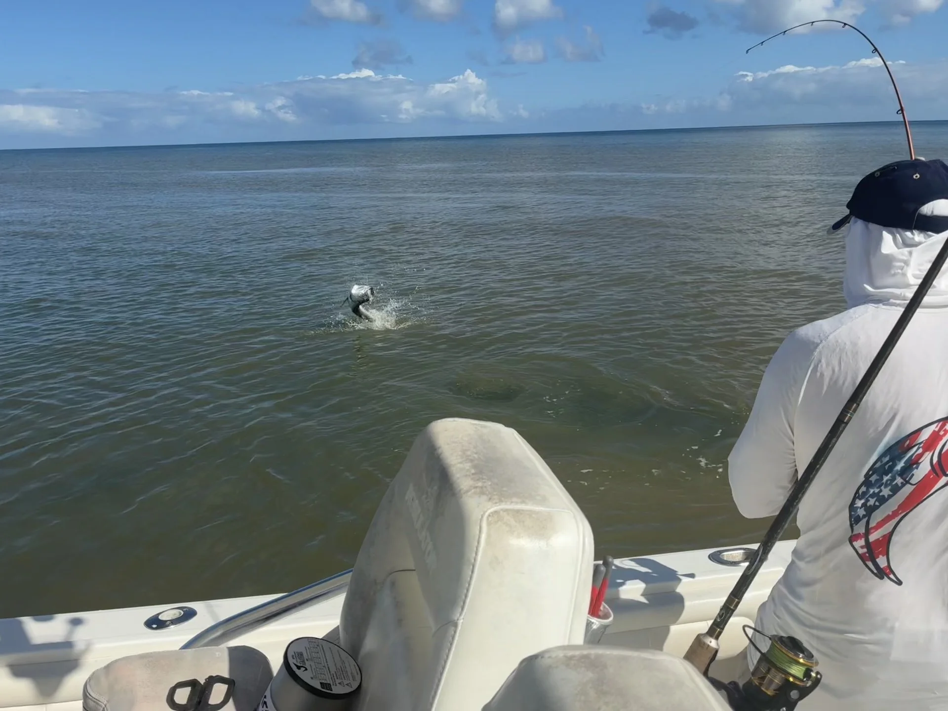 Chárters de pesca de sábalo en aguas costeras en Rincón.jpg