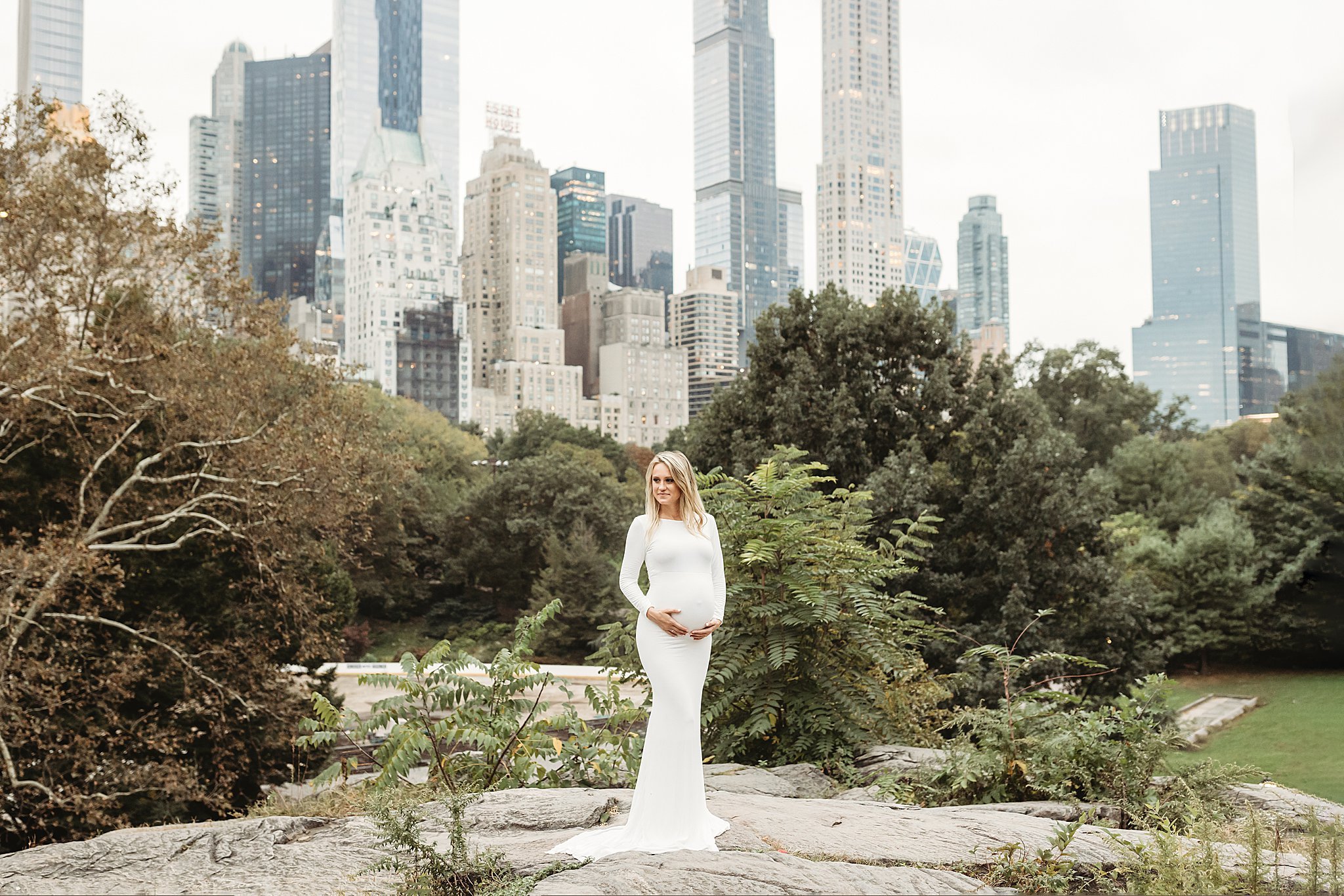 A Central Park Maternity Shoot - Manhattan, NYC Baby Photographer