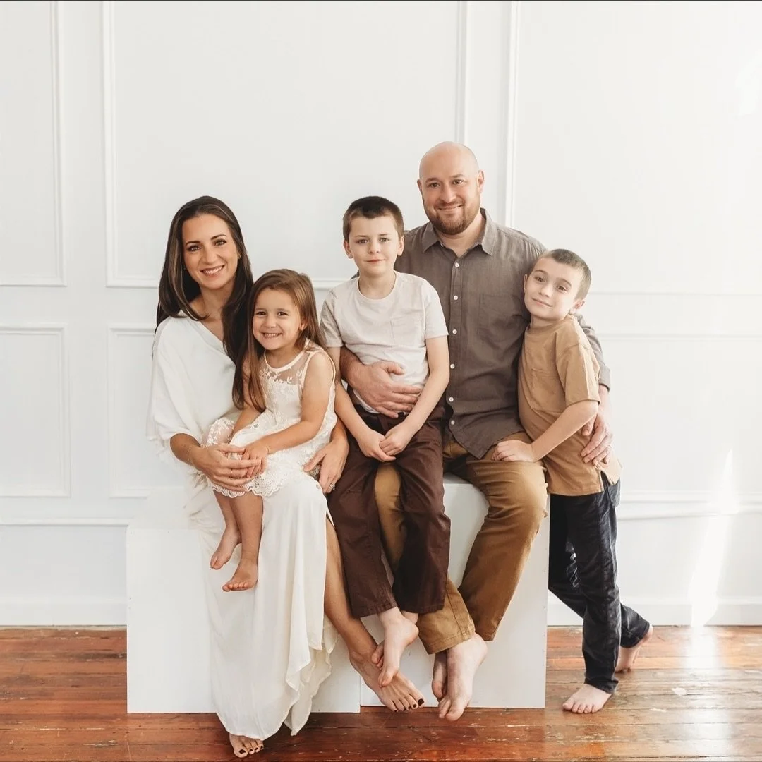 Weekend availability is up for the winter, and it will be limited to one day per month. The studio offers a cozy environment for your photos that feels like home. It&rsquo;s a timeless backdrop that will never go out of style, and a spot that lends a