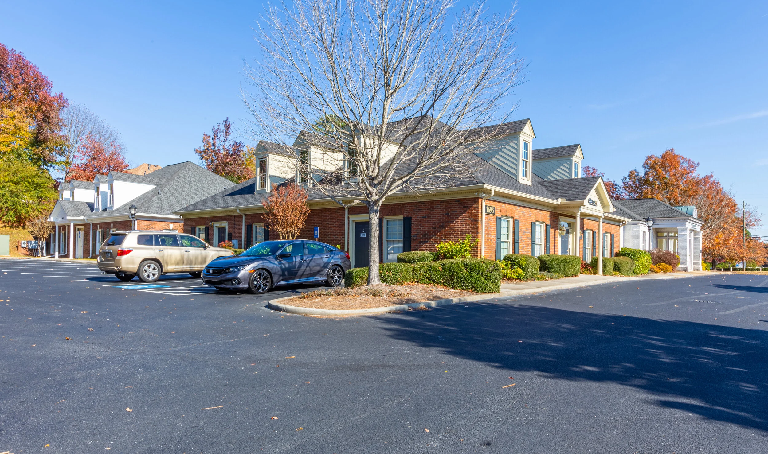 1699 Duluth Hwy-19.jpg