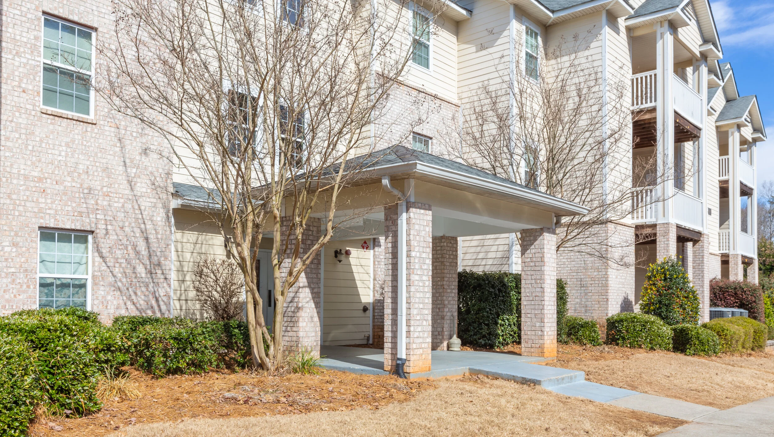 Shades Valley Exterior-7.jpg