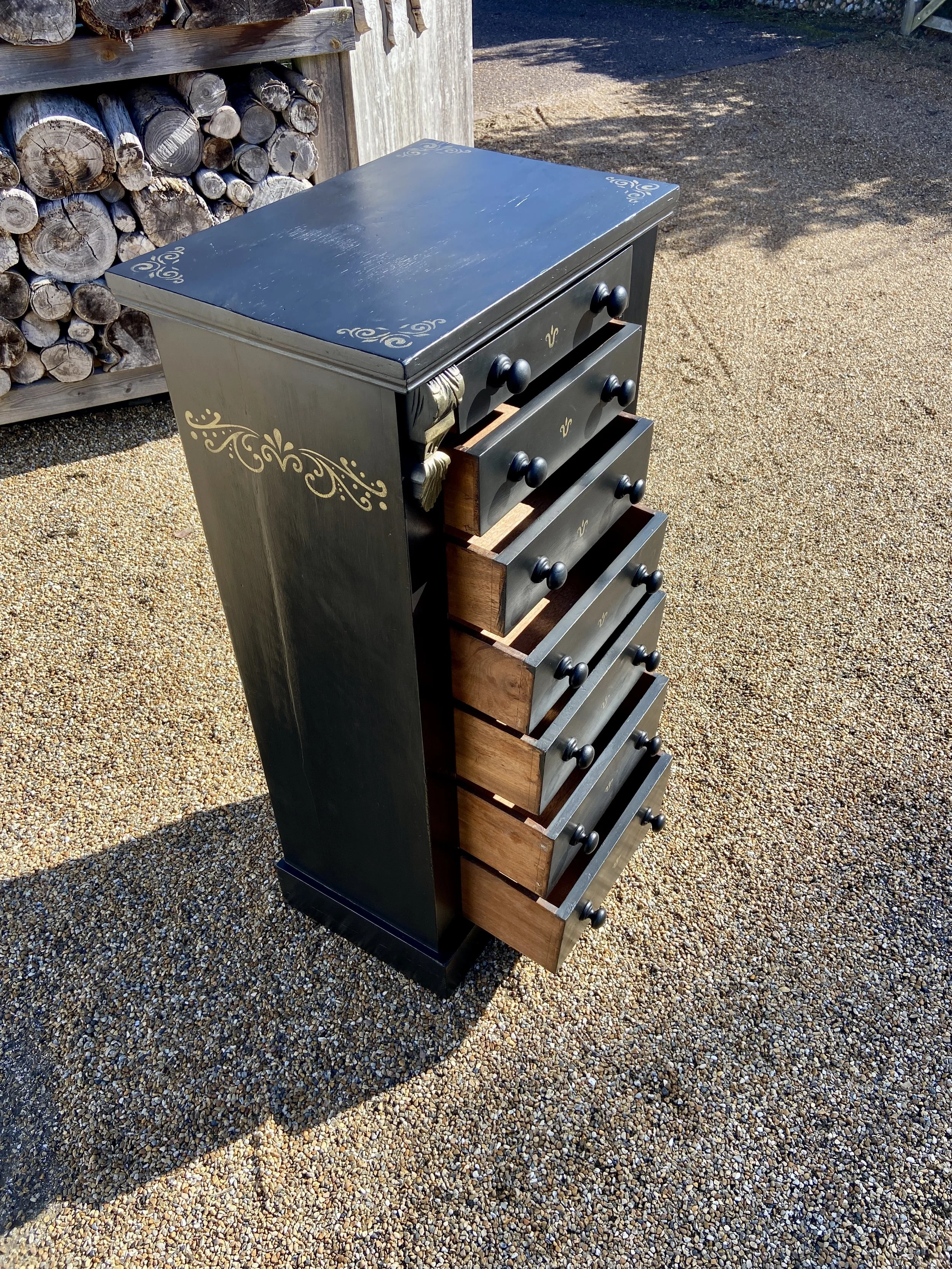 Refinished 19th century Wellington chest