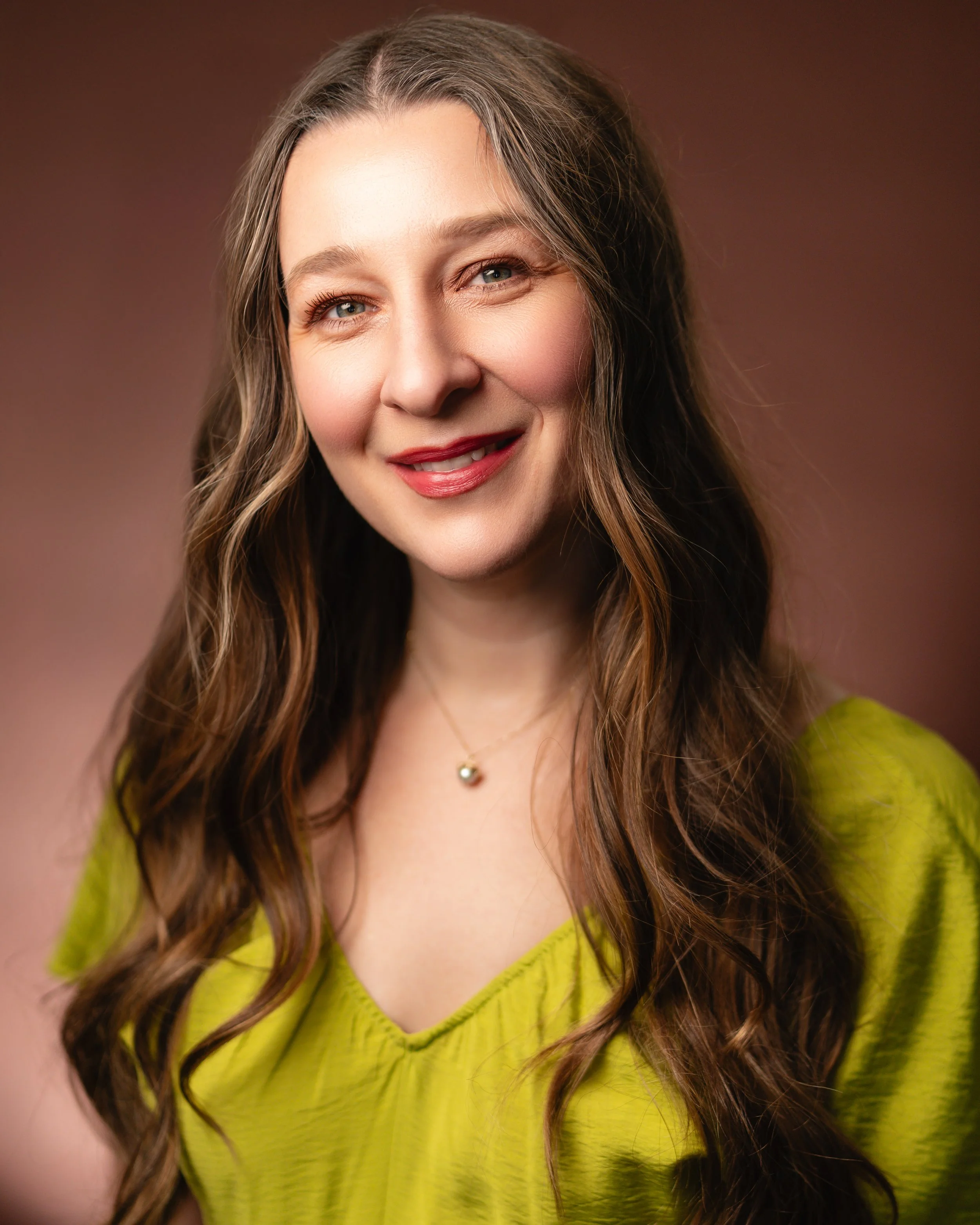 Laura Robards-Look 1.jpg