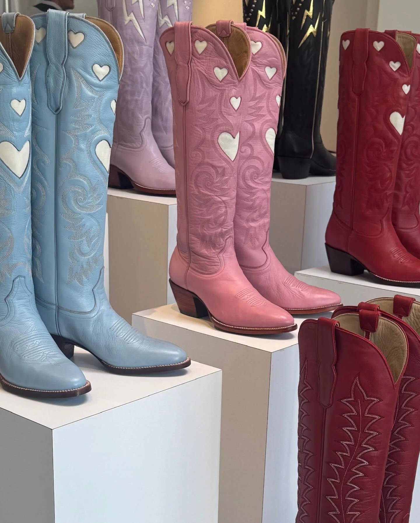 a love letter to @citybootsofficial featuring an exhibit celebrating ten years, from iconic imagery and milestone brand moments to a behind-the-scenes look at the artful process behind every pair and how they&rsquo;re brought to life 💕