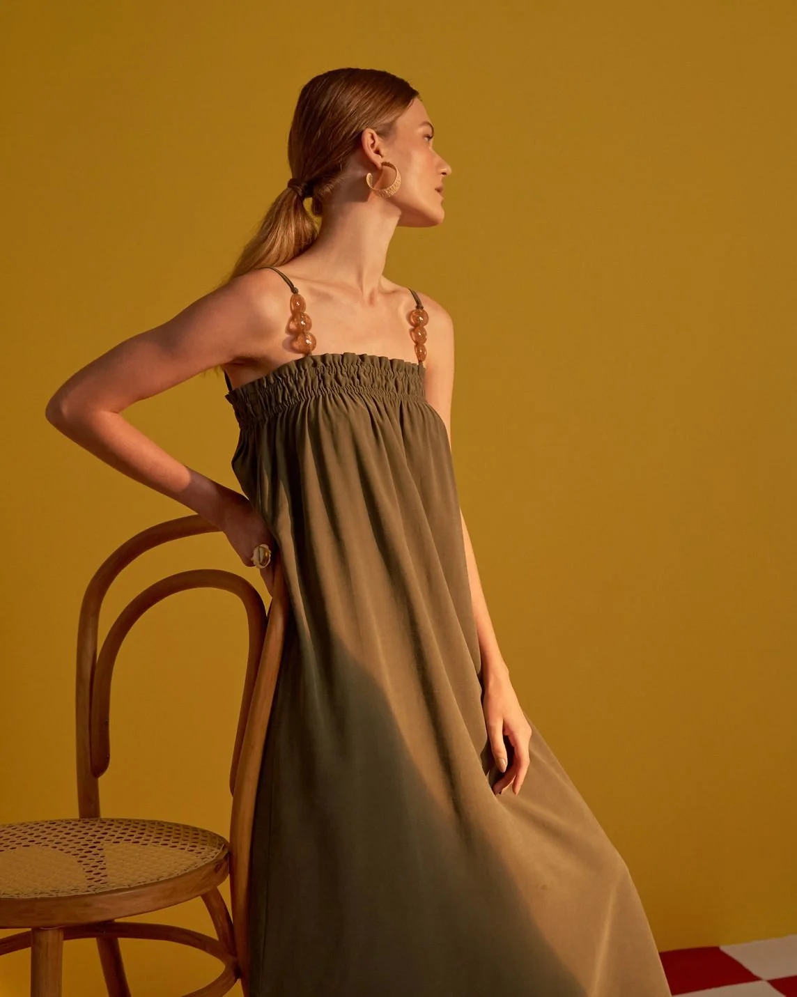 ph: priscilla haefeli styling: aline swoboda art direction: miguel mello beauty: paula sholl