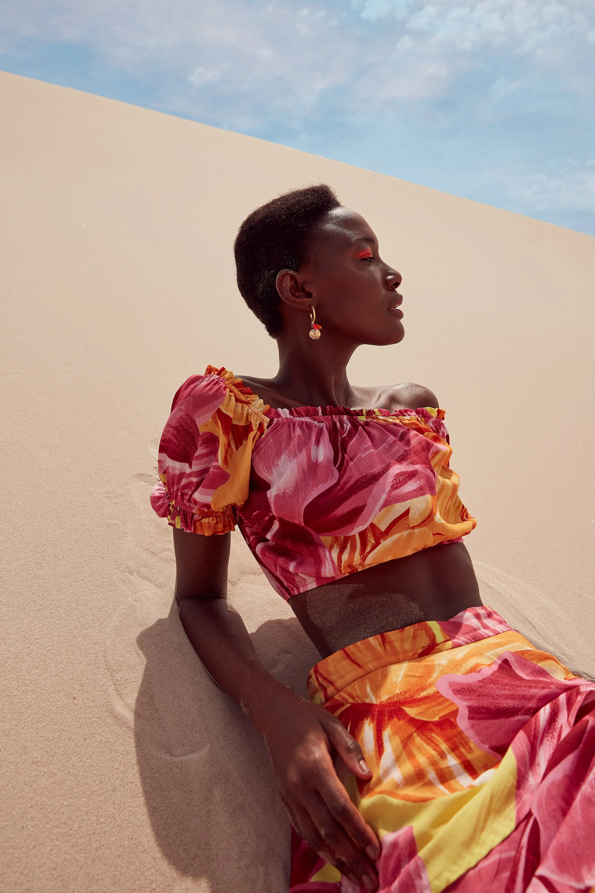 ph: raphael figueiredo beauty: manu bárbara styling: aline swoboda