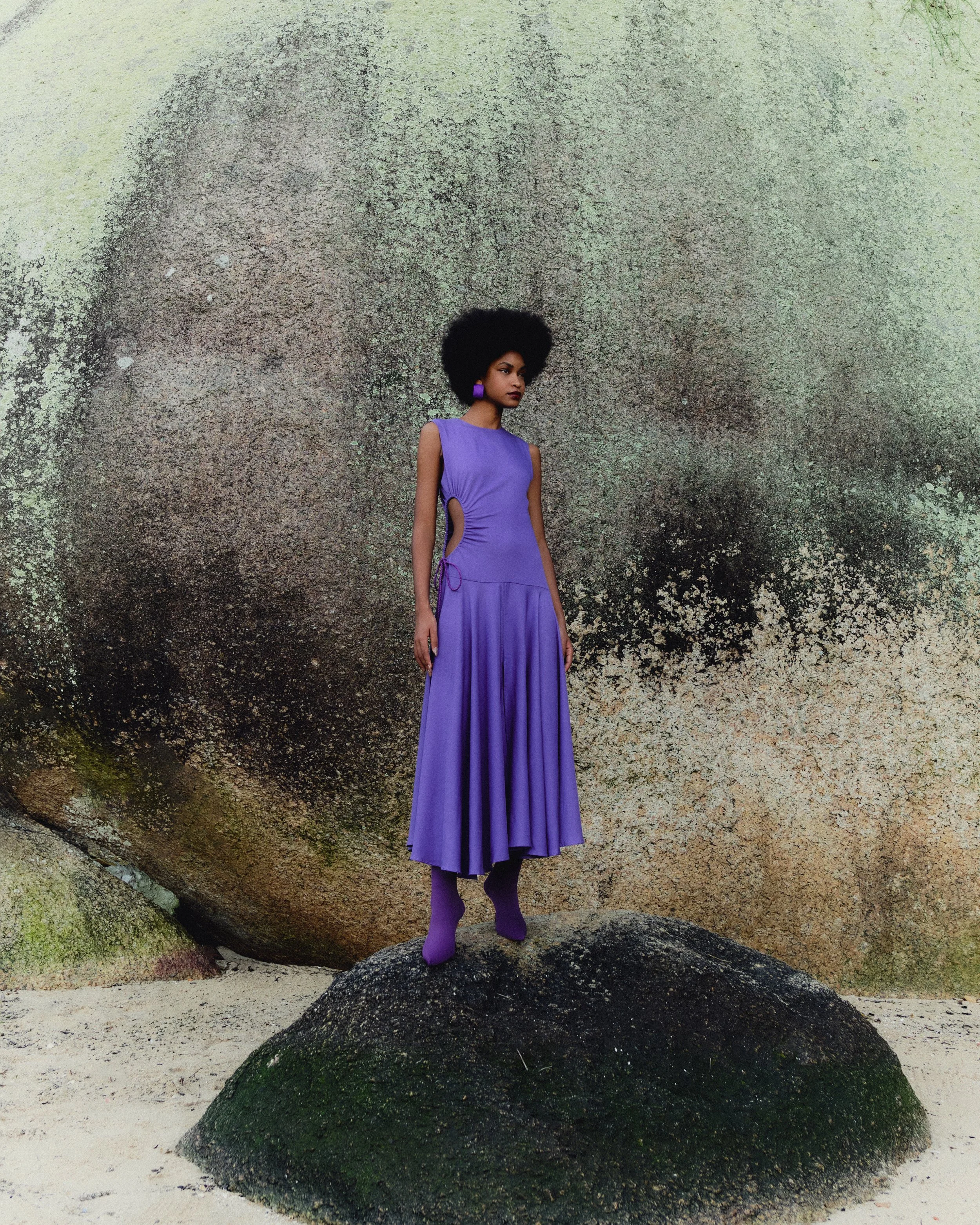 Photo: Mateus Rubim Art Direction: Paulo Salim Set Design: Macarena Roca Styling: Aline Swoboda Beauty: Lais Larcher Styling assist: Carol Bernardo Ph assist: Thais Castelo Branco Retouch: Mauricio