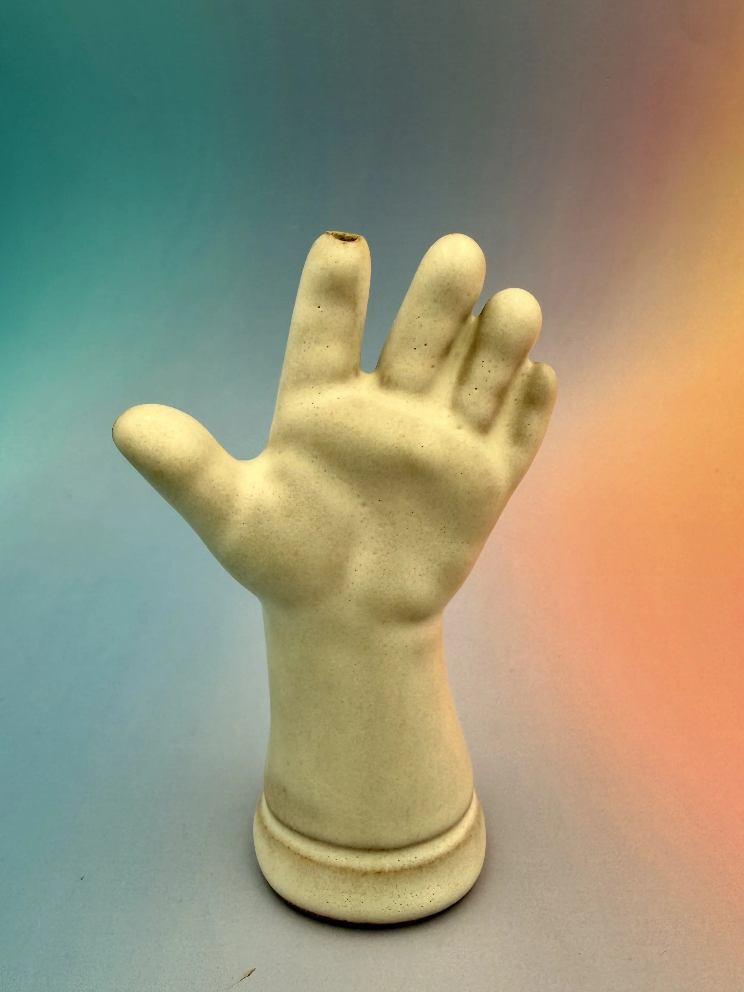 23 Baby Pointer Vase.jpg
