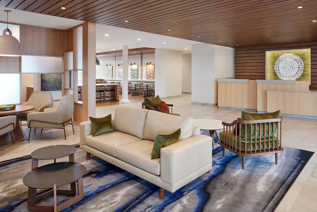 Fairfield Inn and Suites Winters_Lobby.png