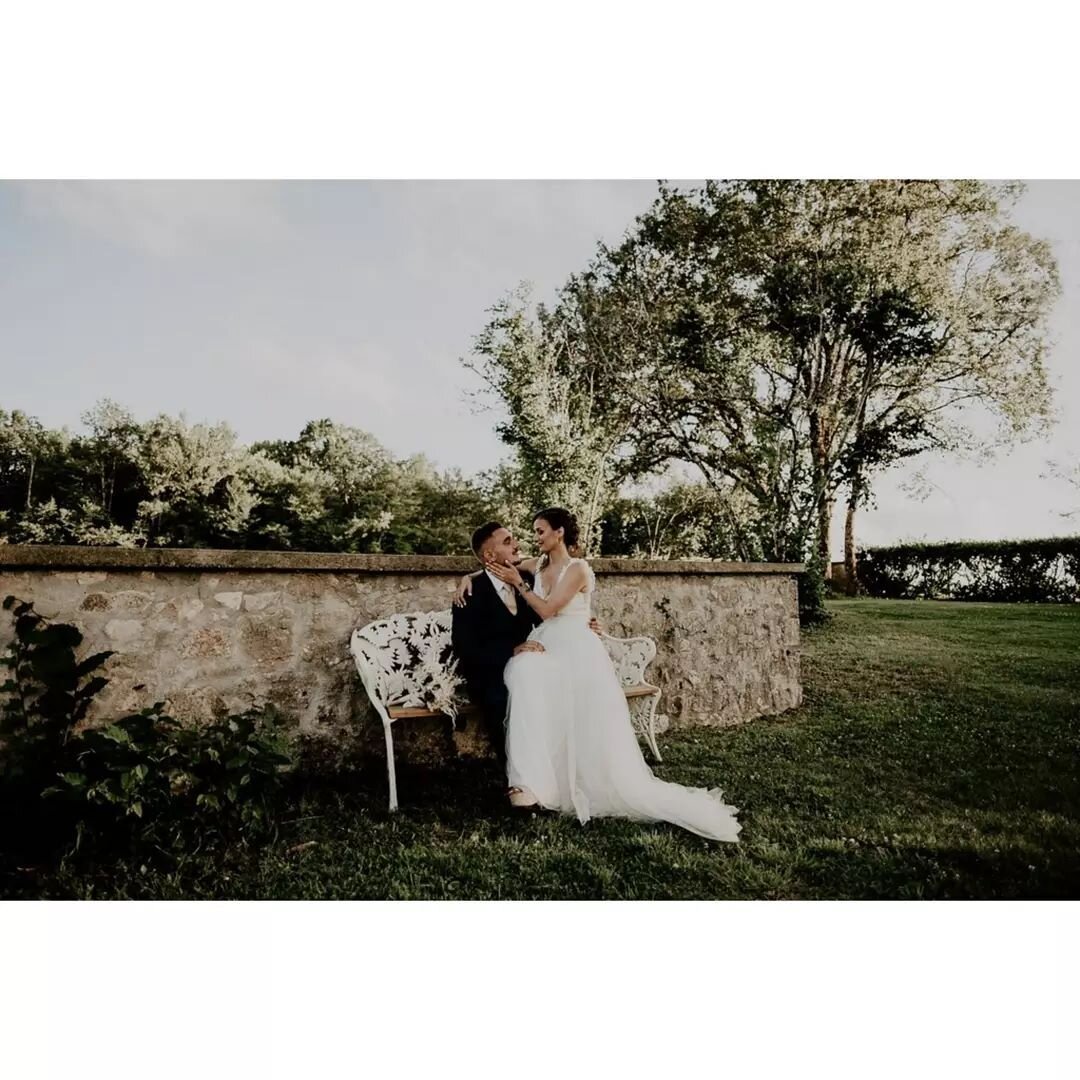 Perfect Day &amp; perfect Lovers
.
.
.
#intimatewedding #wedding #mariagedordogne #mariage #naturelovers #semarierendordogne #dordogne #perigord #storytelling #photographedordogne #correze
#weddingday #mariage2021 #bride #bridetobe #mariage2022 #wedd