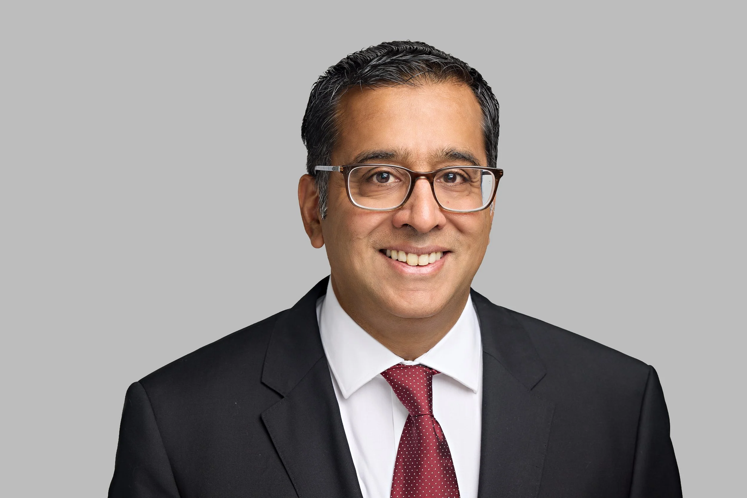 IGIC Headshots 268989_web.jpg