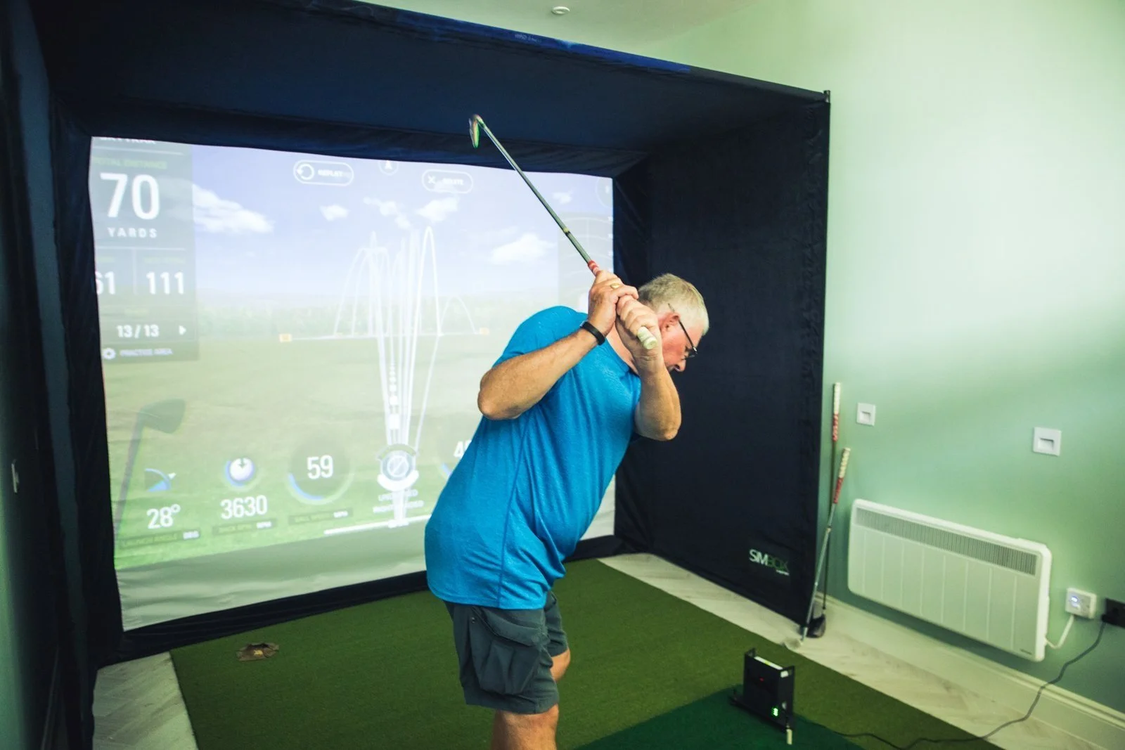 Golf Simulator & Club House Room