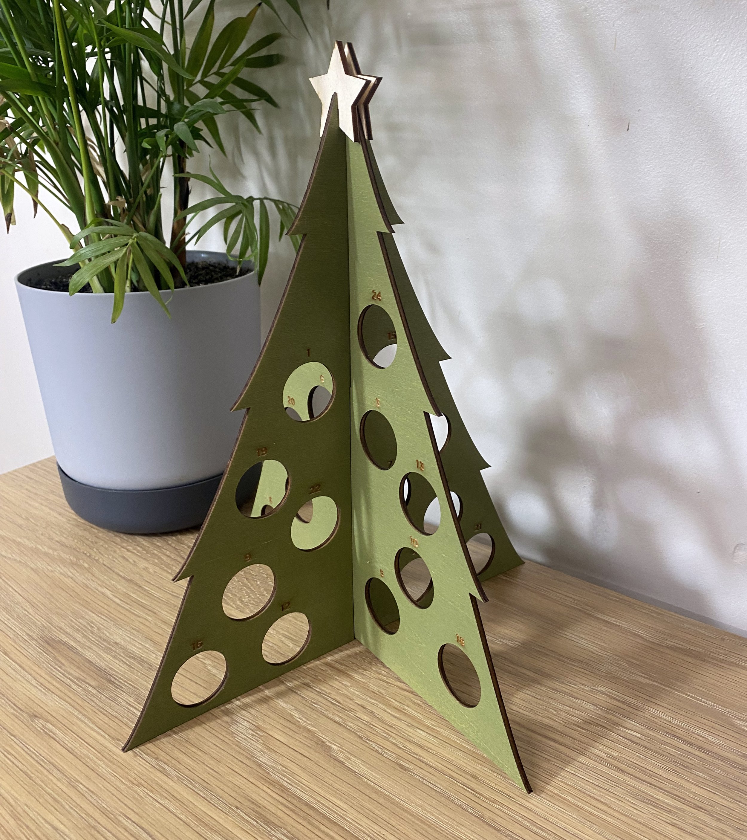 christmas-advent-tree-pintail-studio-2.jpg