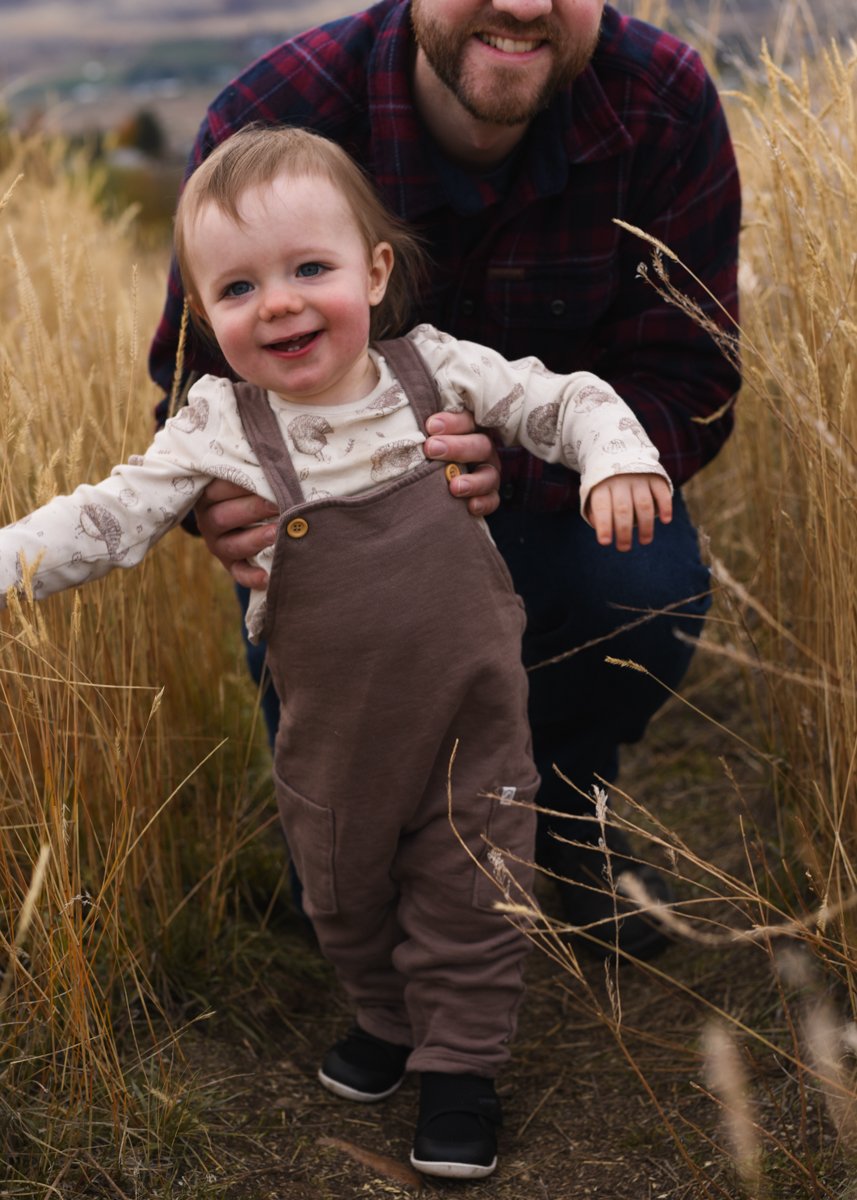 Family Session at Grey Canal Trail, Vernon, BC-8.jpg