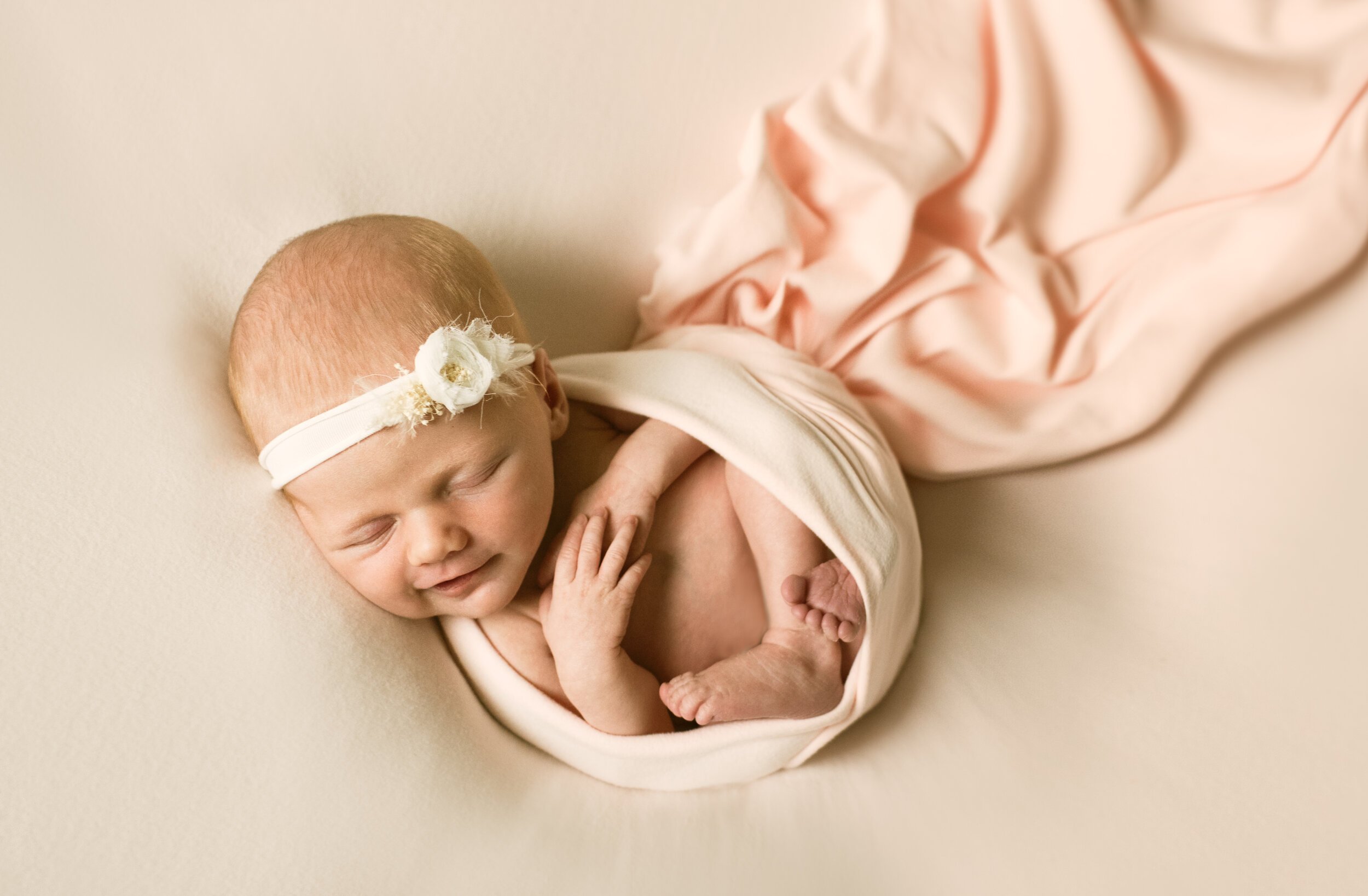 Abbotsford Home Newborn Photographer (3).JPG