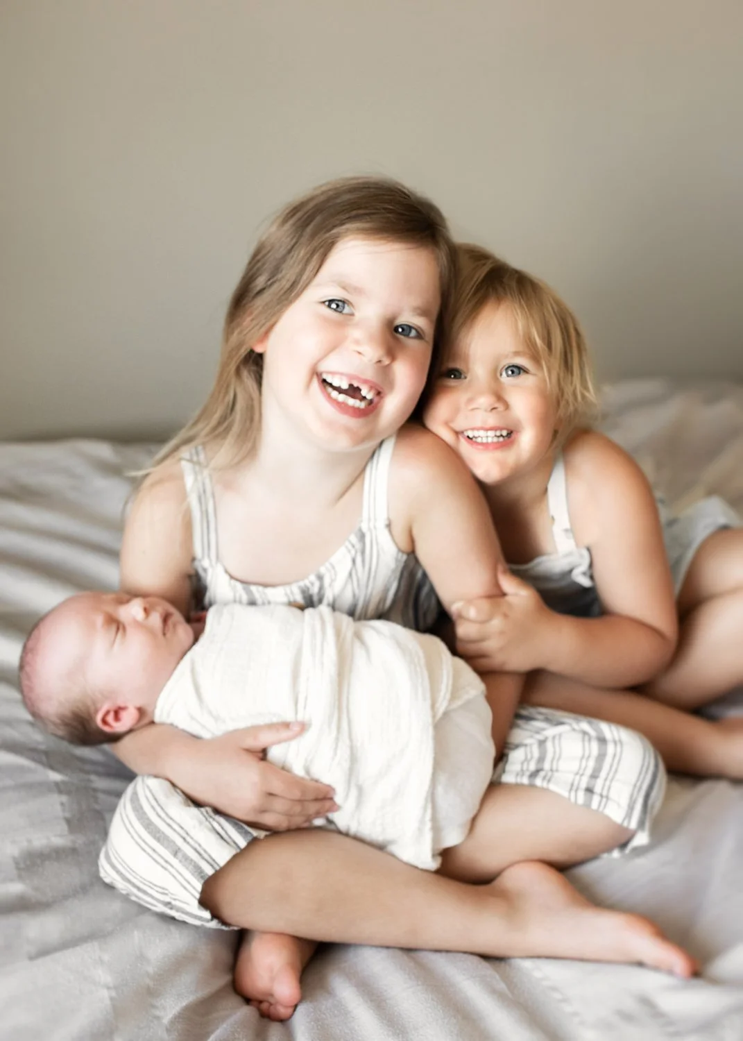In-home Newborn Session with Siblings | Mobile Studio Photographer | Vancouver, BC