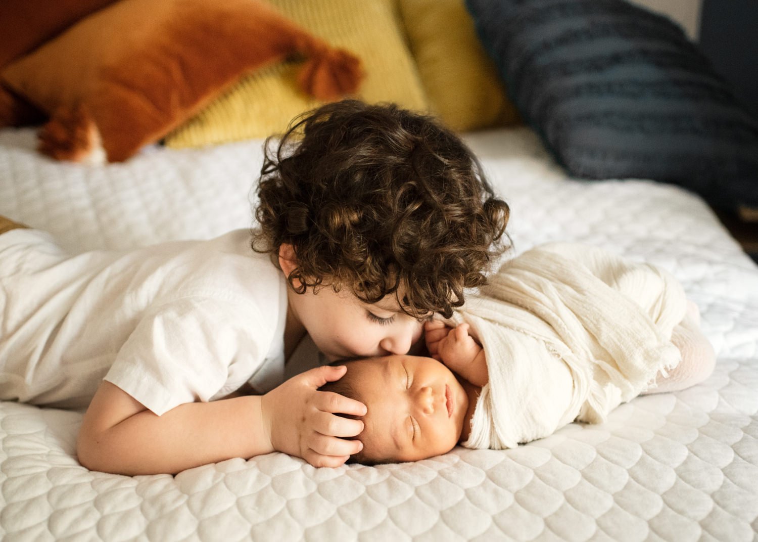 Sibling and Newborn Photography at Home