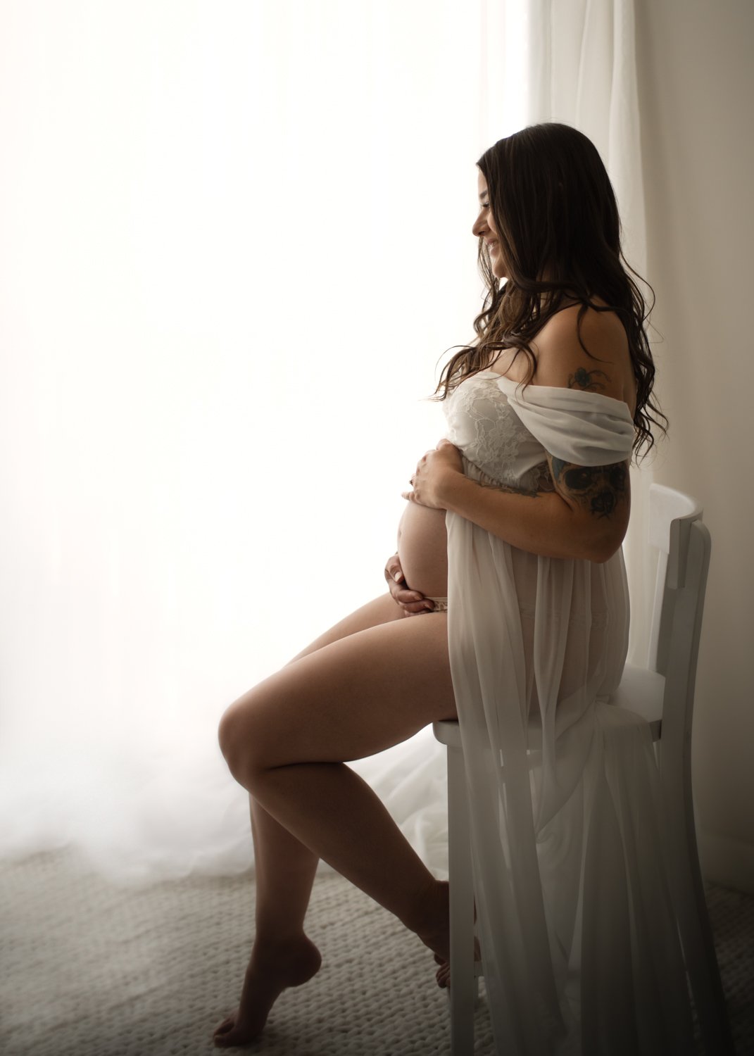 Light and Airy Maternity Photography