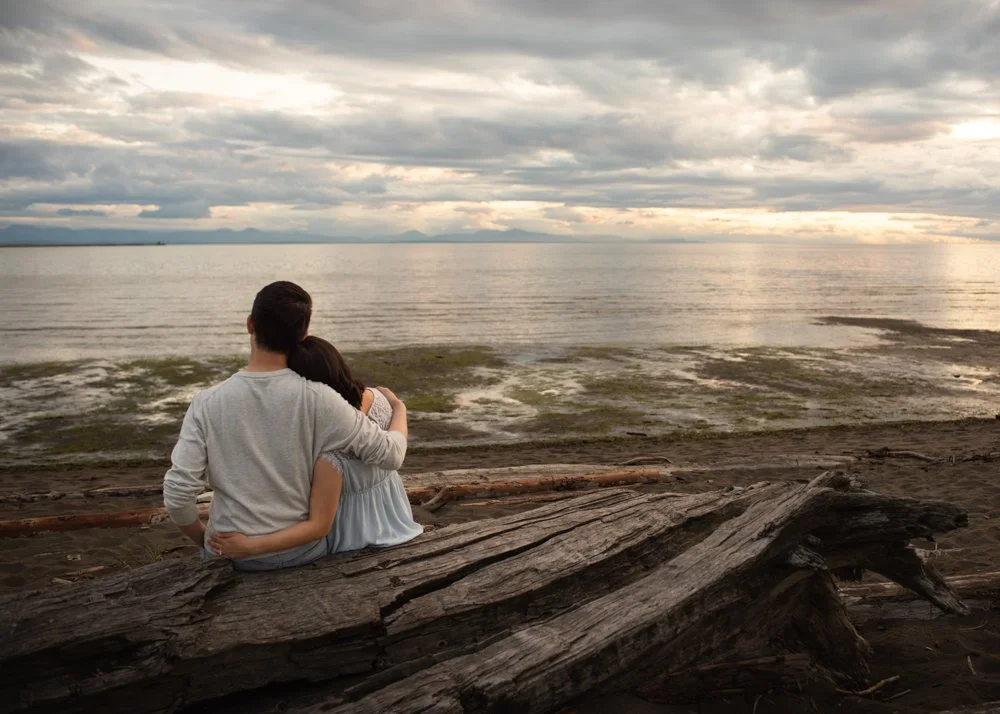Beach Maternity Session in Richmond