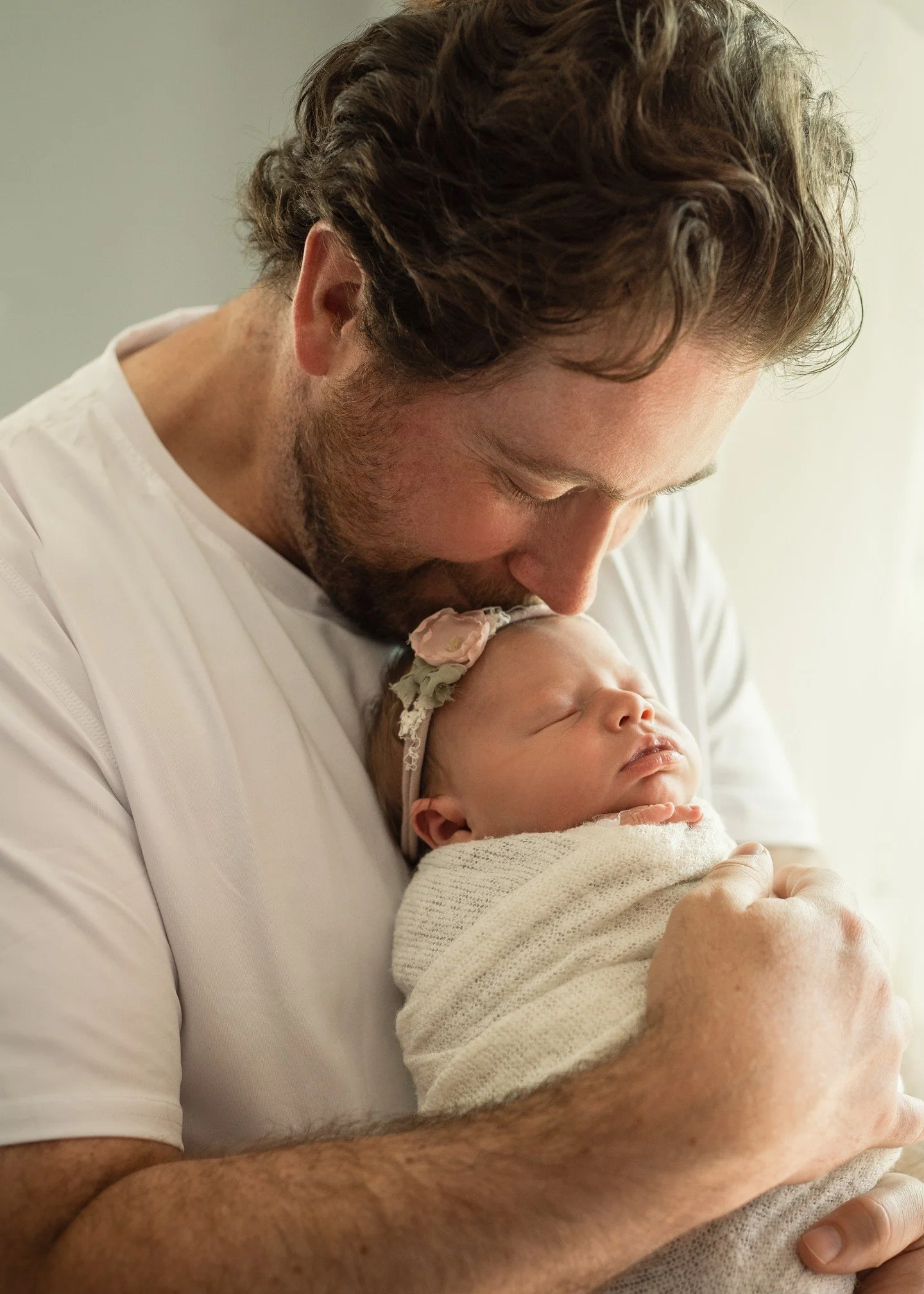 Wrapped in dad’s love, safe and snuggled in tight!
-
#NewDadLife #DadAndBaby #NewbornWithDad #NewbornSnuggles #NaturalLightNewborn #MinimalistNewborn #NewbornPhotographySession #FineArtNewborn #ColdstreamNewbornPhotographer #LumbyNewbornPhoto