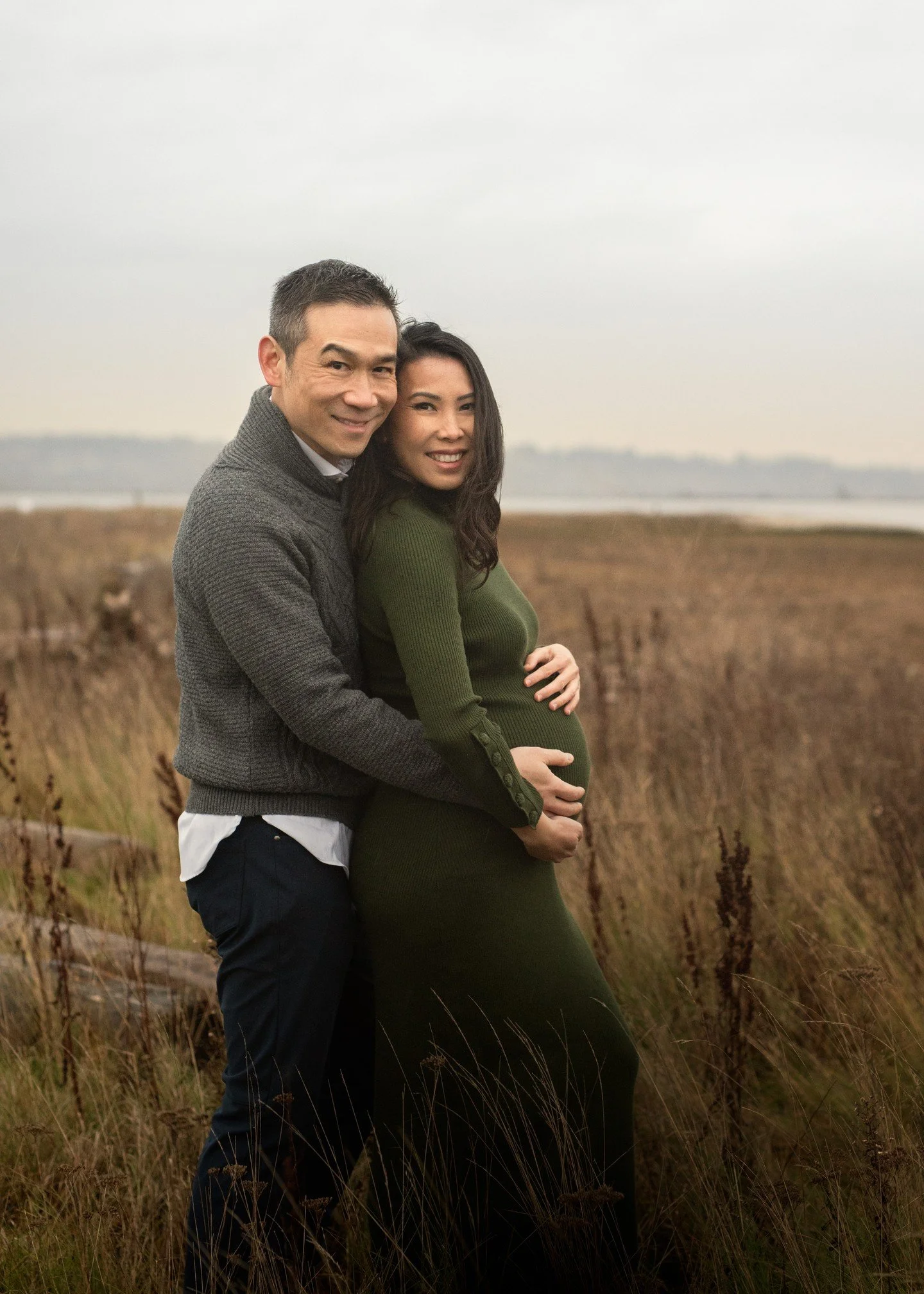 Getting comfy and cozy in knits for this Fall outdoor maternity session! 🍂
-

#okanaganmaternityphotographer #outdoormaternity #fallmaternitysession #vernonmaternityphotographer #coldstreammaternityphotographer #lumbymaternityphotographer