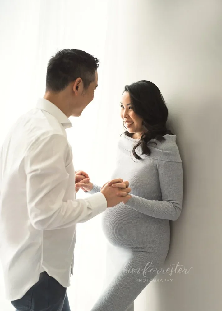 Vancouver and Okanagan Maternity Photographer